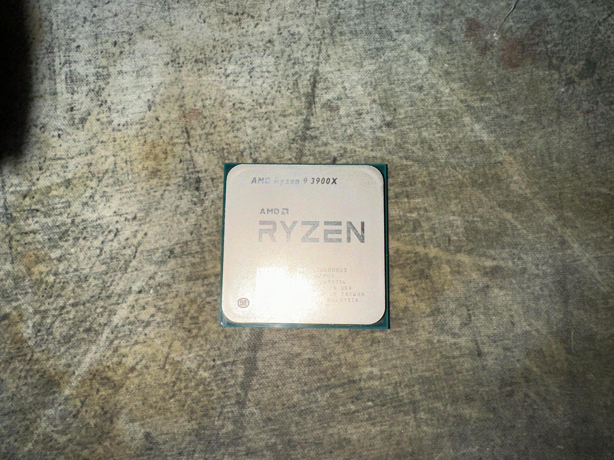 B550 Aorus Pro AC AMD Ryzen 9 3900x 32gb ram Noctua CPU Cooler 1tb NVME Drive