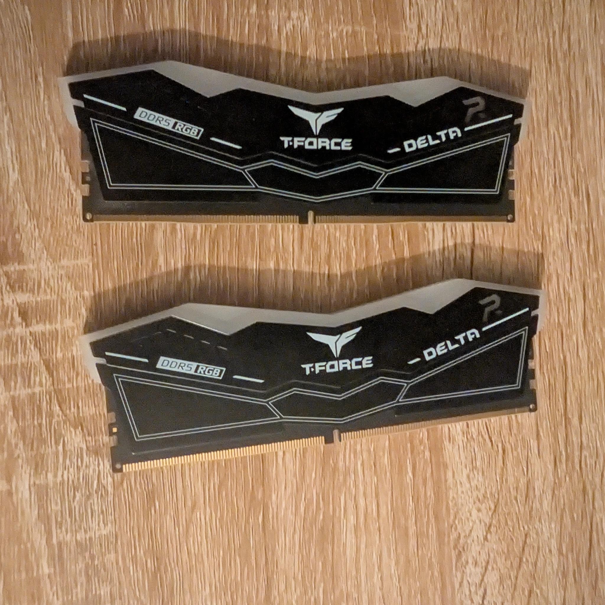 Team T-Force Delta RGB 32GB DDR5 (6000MHz CL30)