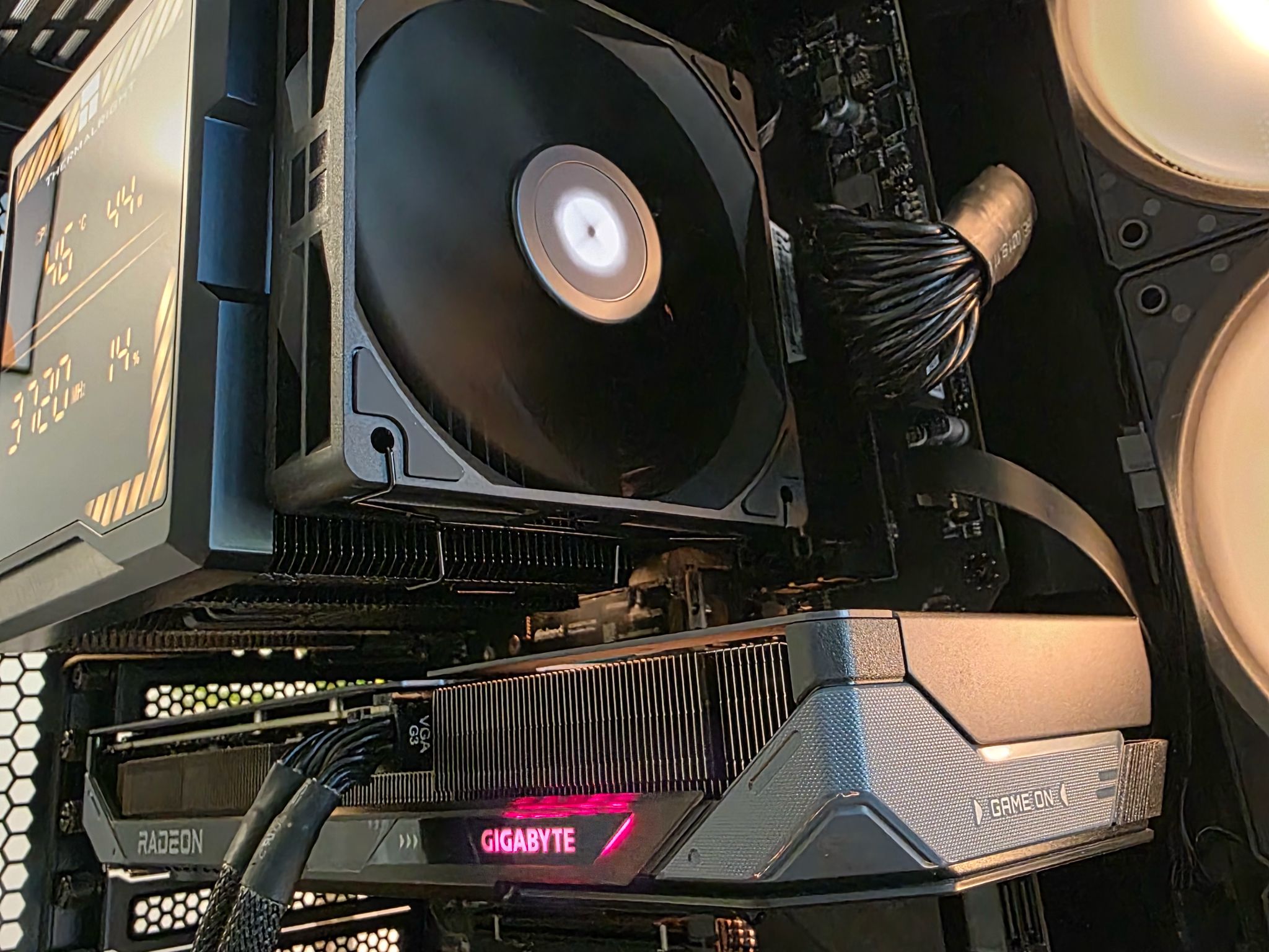Radeon RX 9060 XT 16GB Custom Gaming PC - Ryzen 5 5600X, 16GB RAM