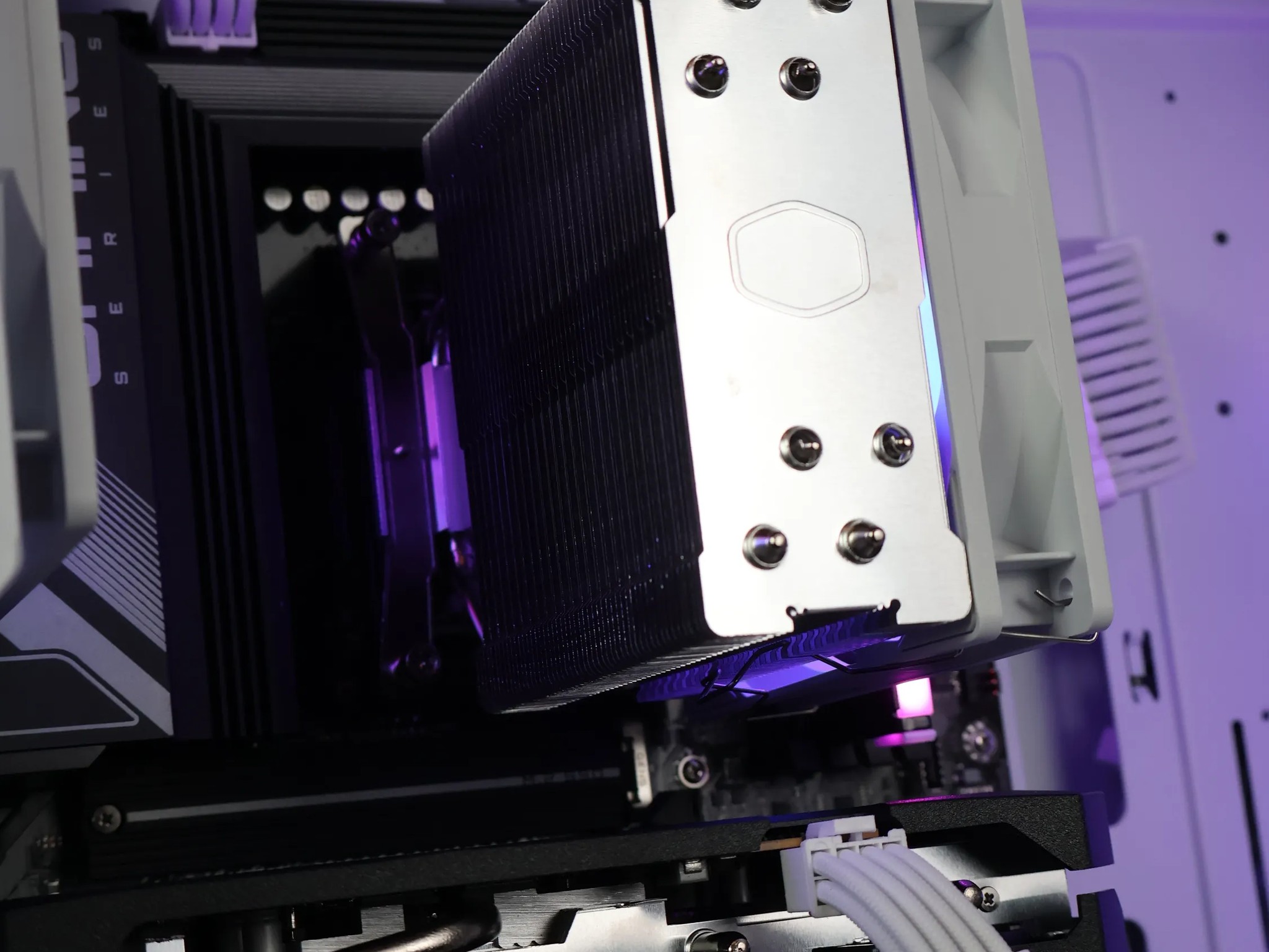 ⚪ Ryzen 5 9600X/RTX 5060 8GB Gaming/Streaming PC ⚪