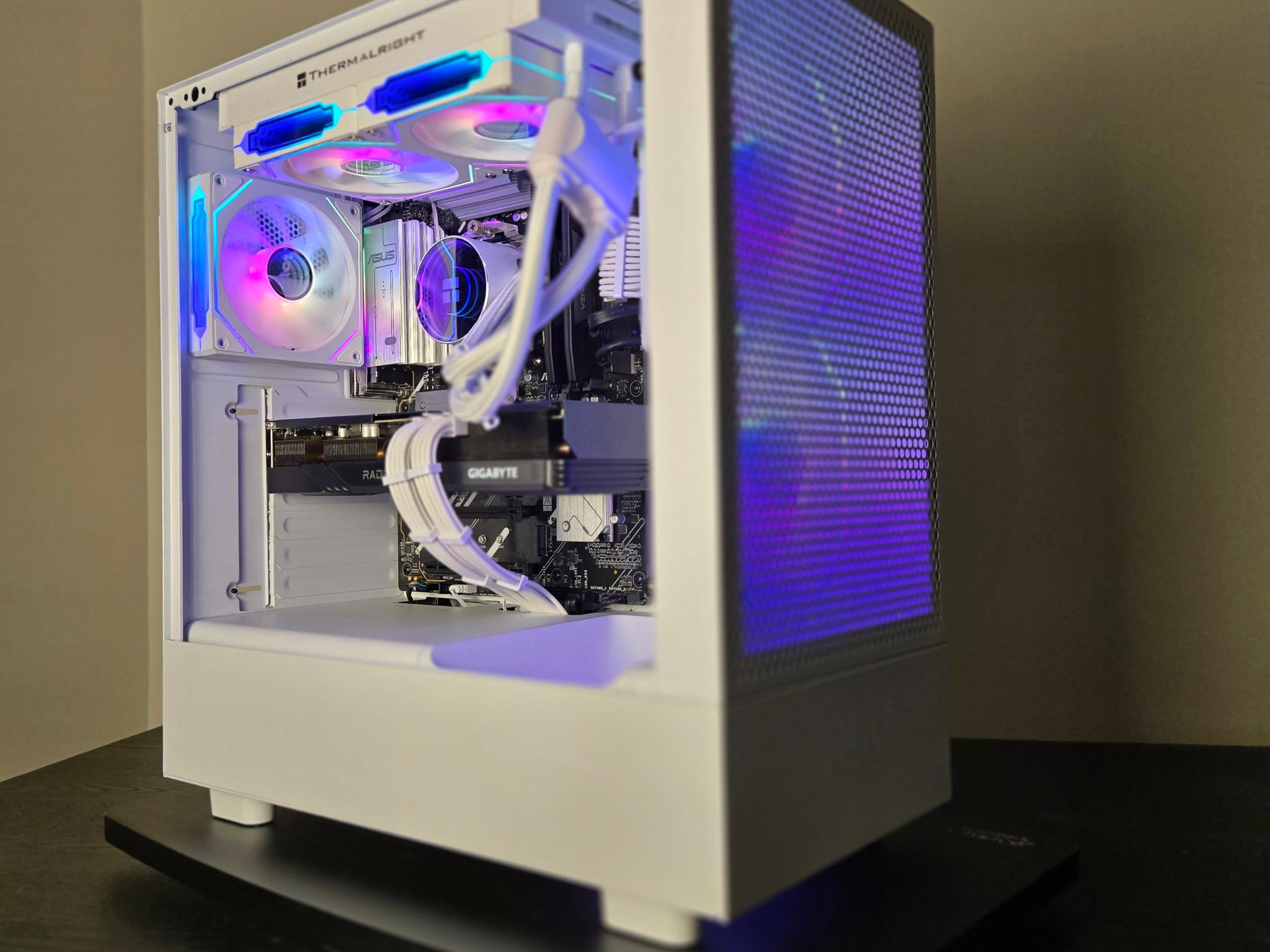 RX 7600 XT 16gb Vram | Ryzen 5 7600X | 32gb DDR5 | 1tb Storage