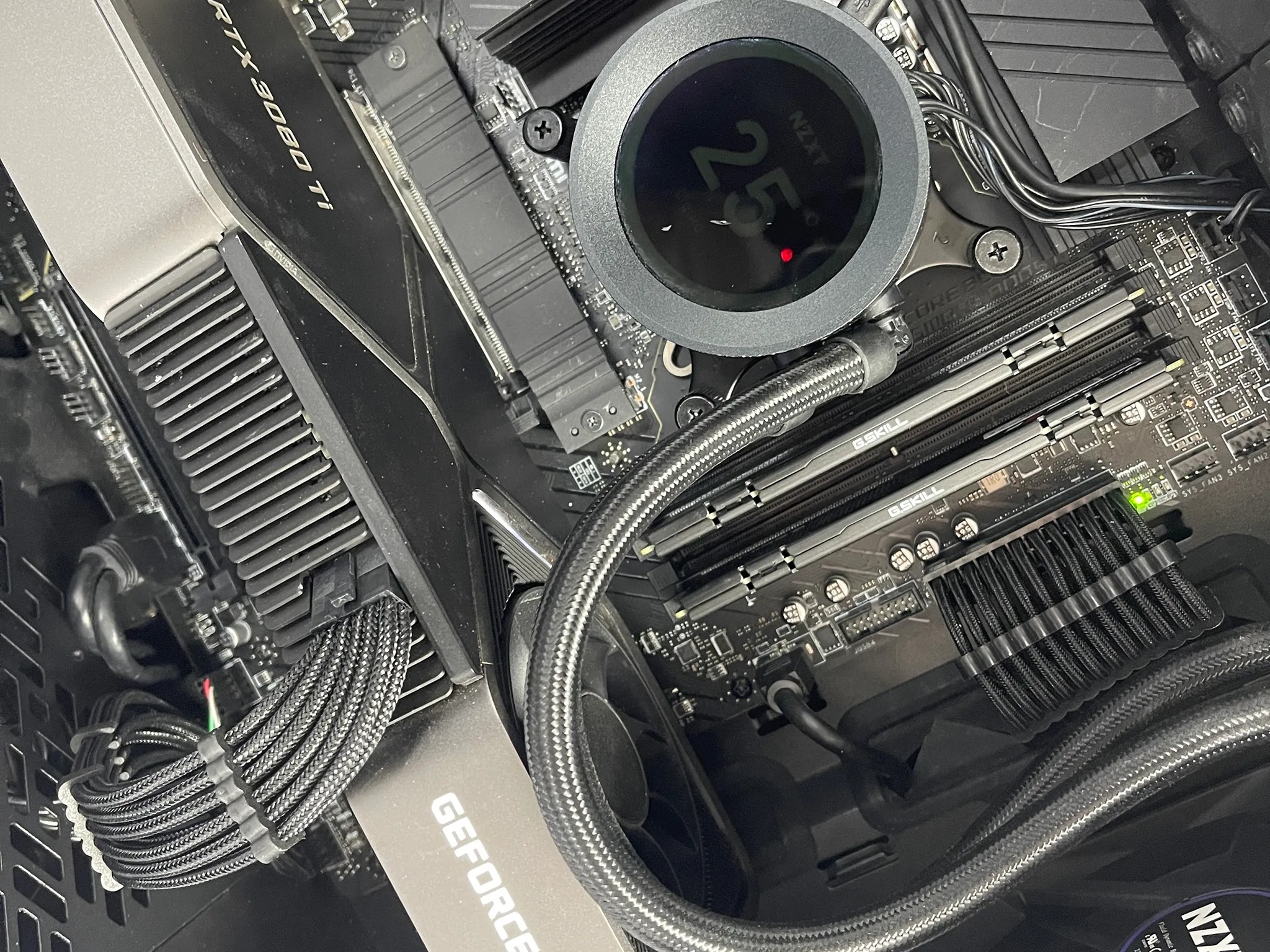 🌑ECLIPSE🌑 | 1440p Gaming PC | Intel i7 12700KF | Nvidia RTX 3080 Ti | 32GB DDR5 5600MHz