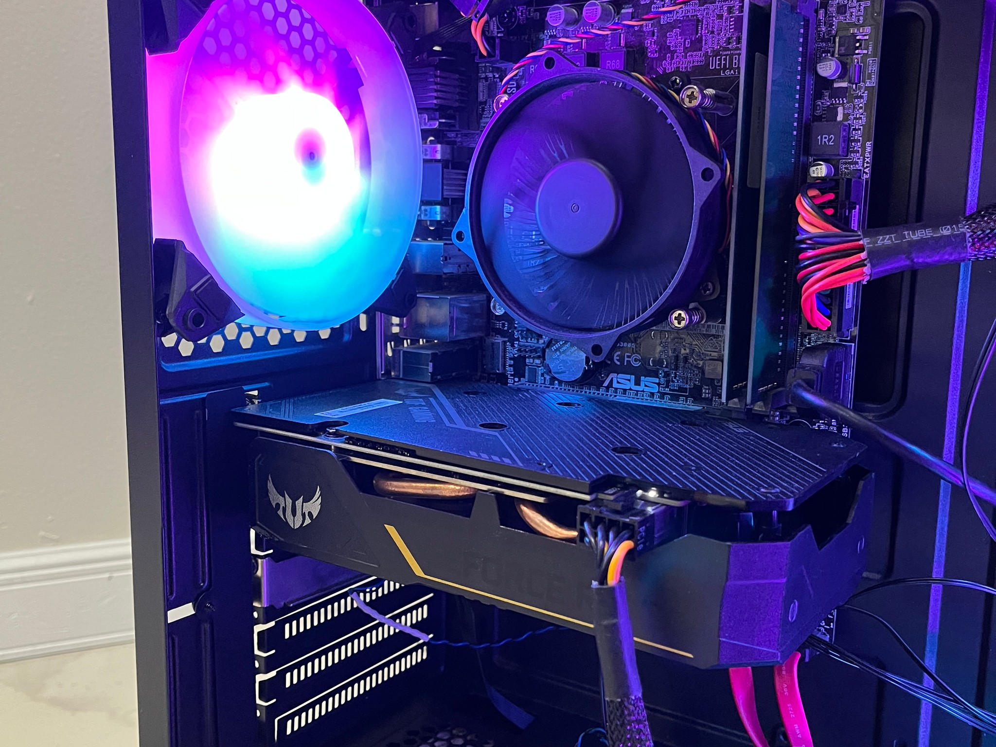 NVIDIA RTX 2060, Intel i5-6600, 12GB RAM, 870 GB Storage, RGB Gaming PC w/ RGB Remote & Wi-Fi