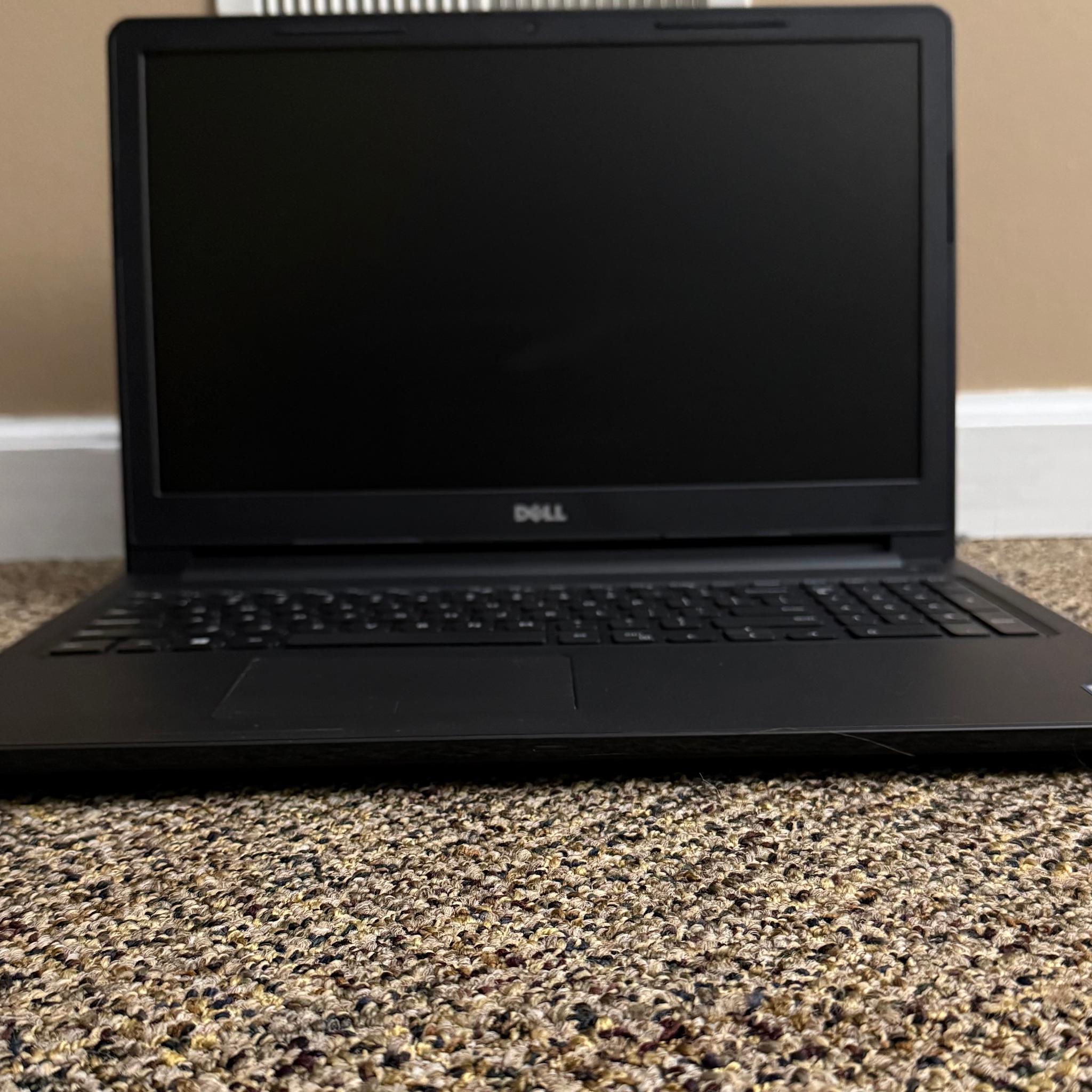 Dell Inspiron 15 3567 1TB HDD i3-Intel 8gb Ram