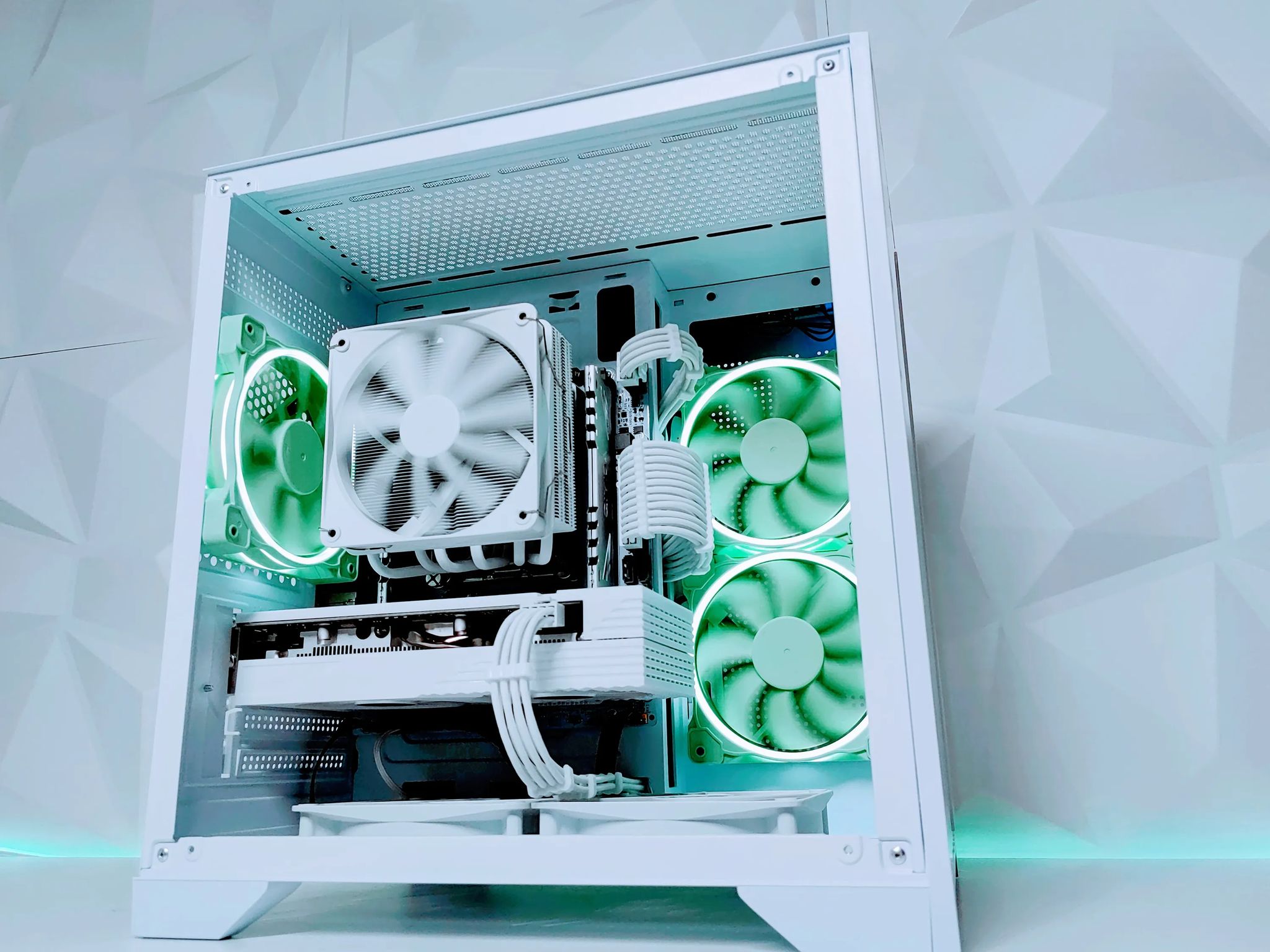 🐢🐸🍃🦖Gaming PC🍃 AMD RX 5600 6GB❄️Intel i7 5930K 6 core❄️16GB DDR4❄️500GB NVME SSD