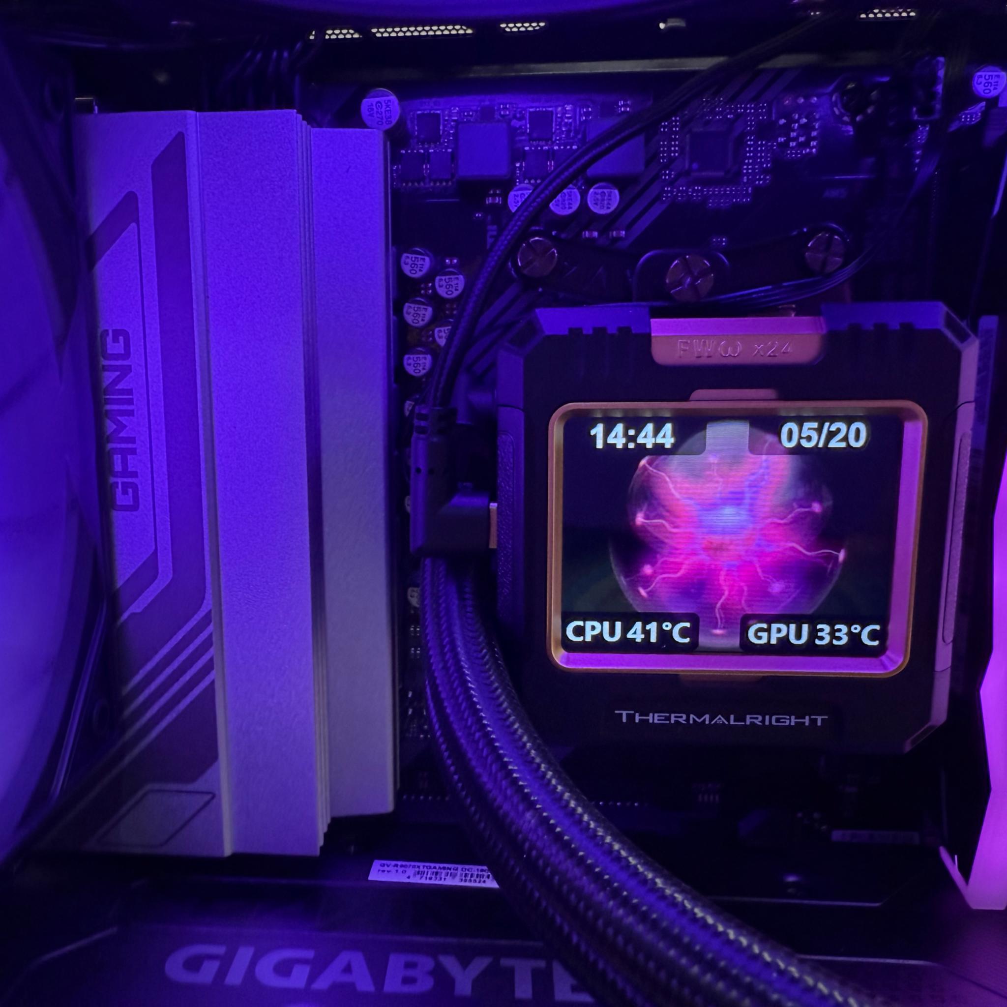 SALE 🕷️Game Slayer V2🕷️ 9600x/9070XT/32g DDR5/240mm AIO/800wpsu/2tb gen 4