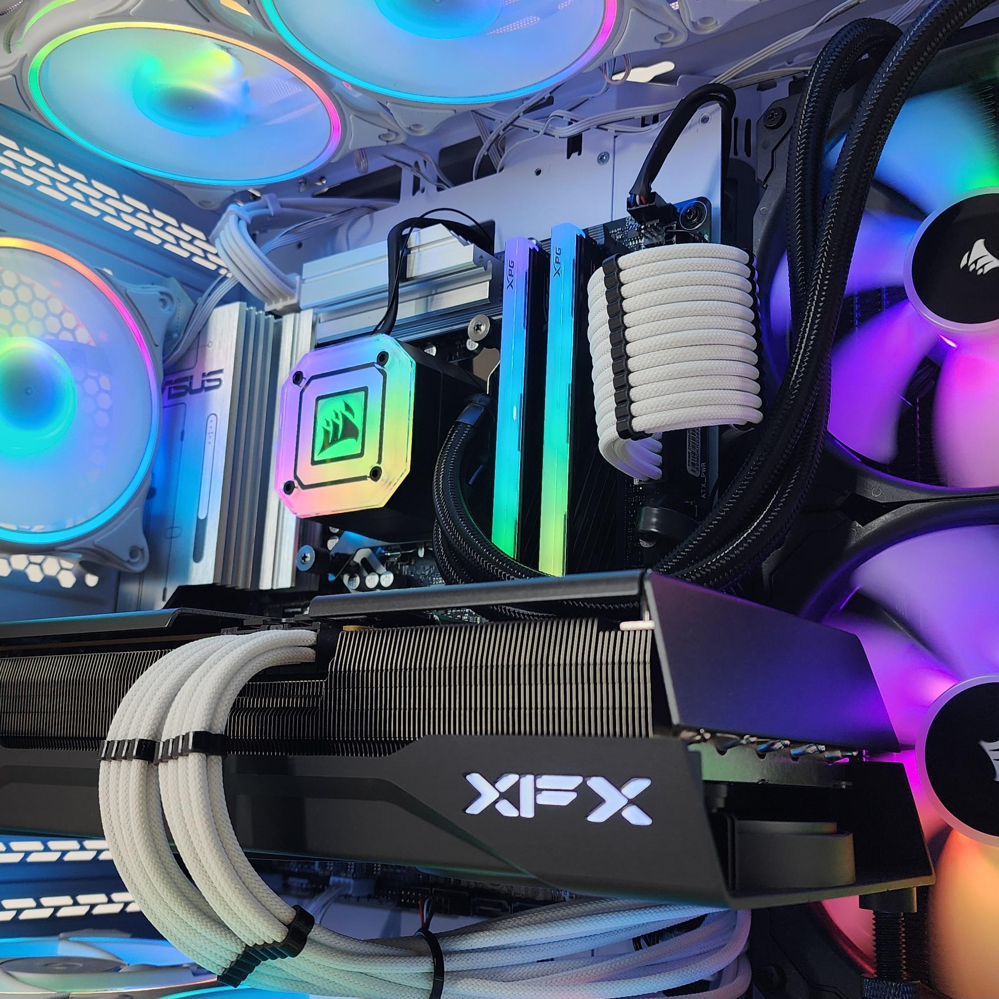 Gaming PC Ultra 7 265K 32GB RAM 1TB SSD RX 9070 XT 16GB Windows 11 Computer