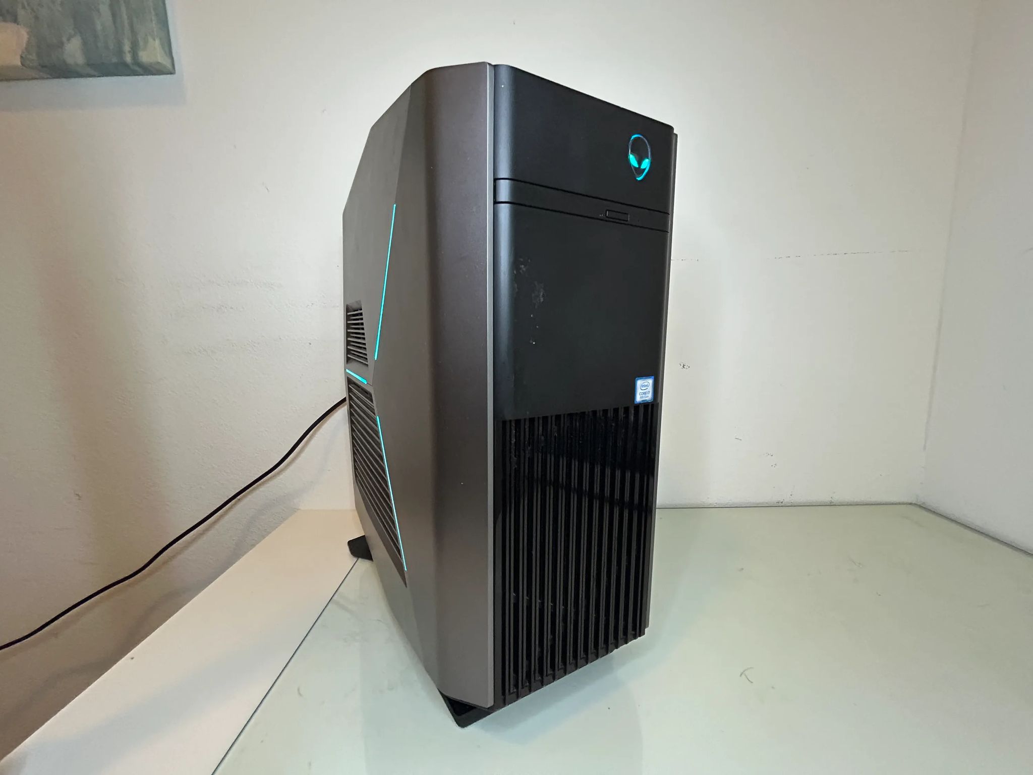 👽 i7 8700k / GTX 1080 / 32gb ddr4 / 500gb ssd+1tb hdd / ALIENWARE R7