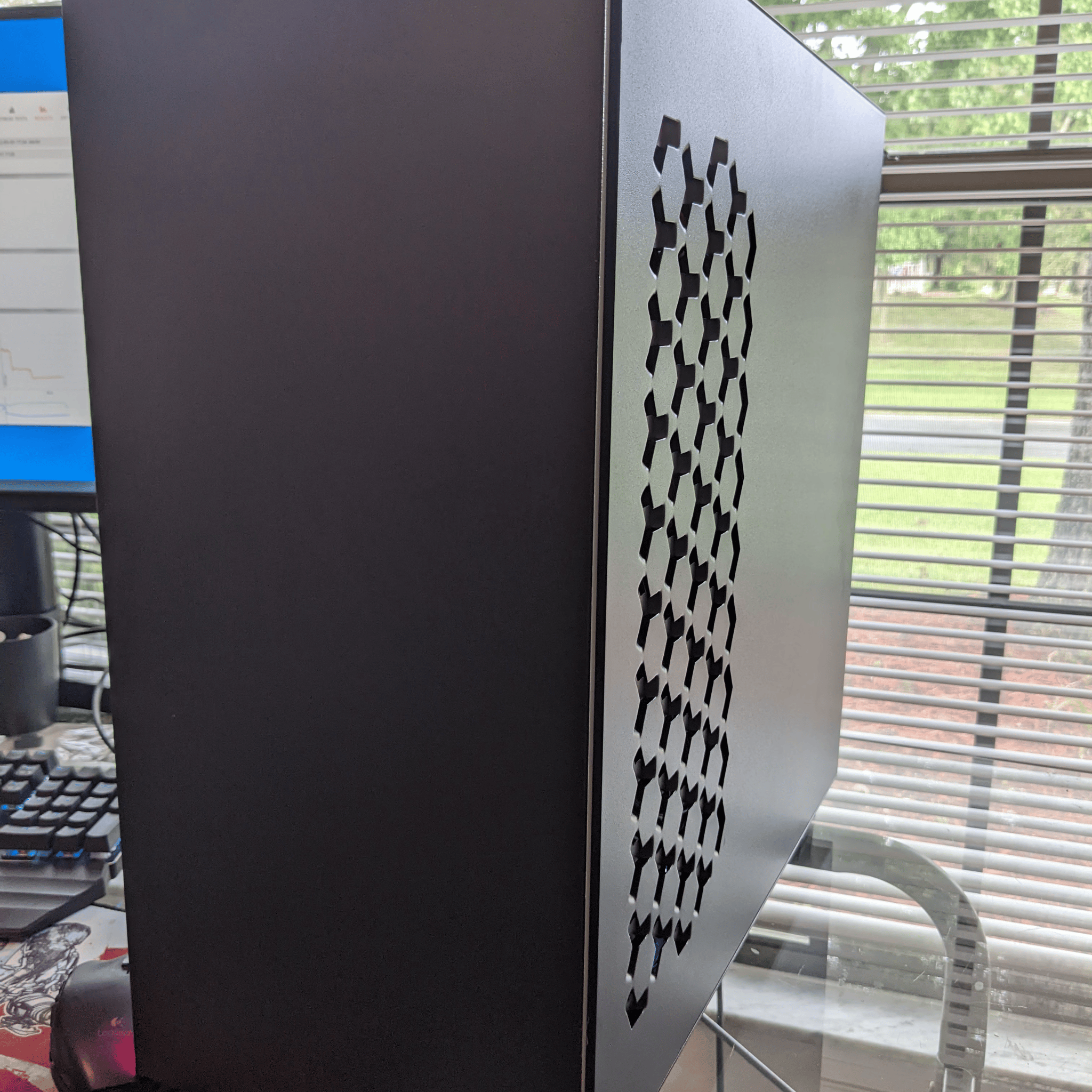 Sexxy RGB Gaming PC Xeon 16gb GTX 1060 SSD WiFi 