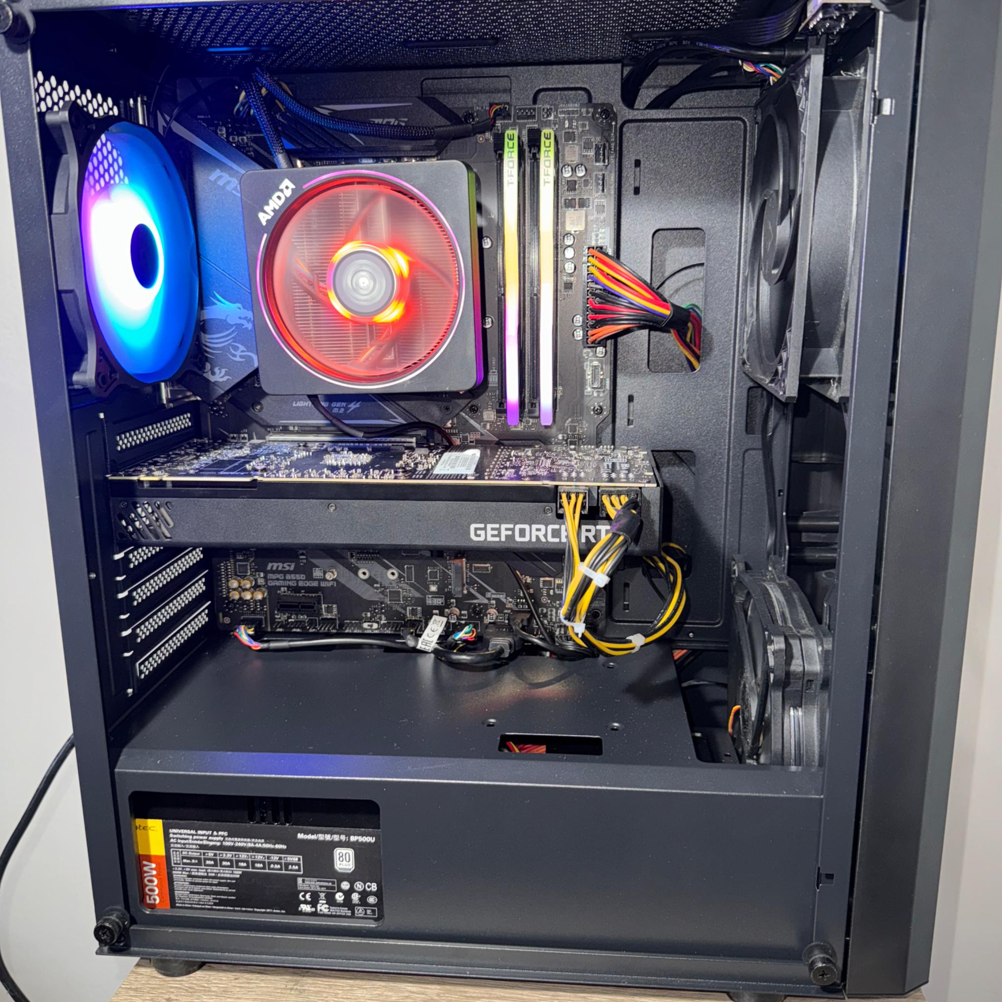 Ryzen 7 | RTX 2080 Super | 32GB Ram |256GB SSD+1TB HDD