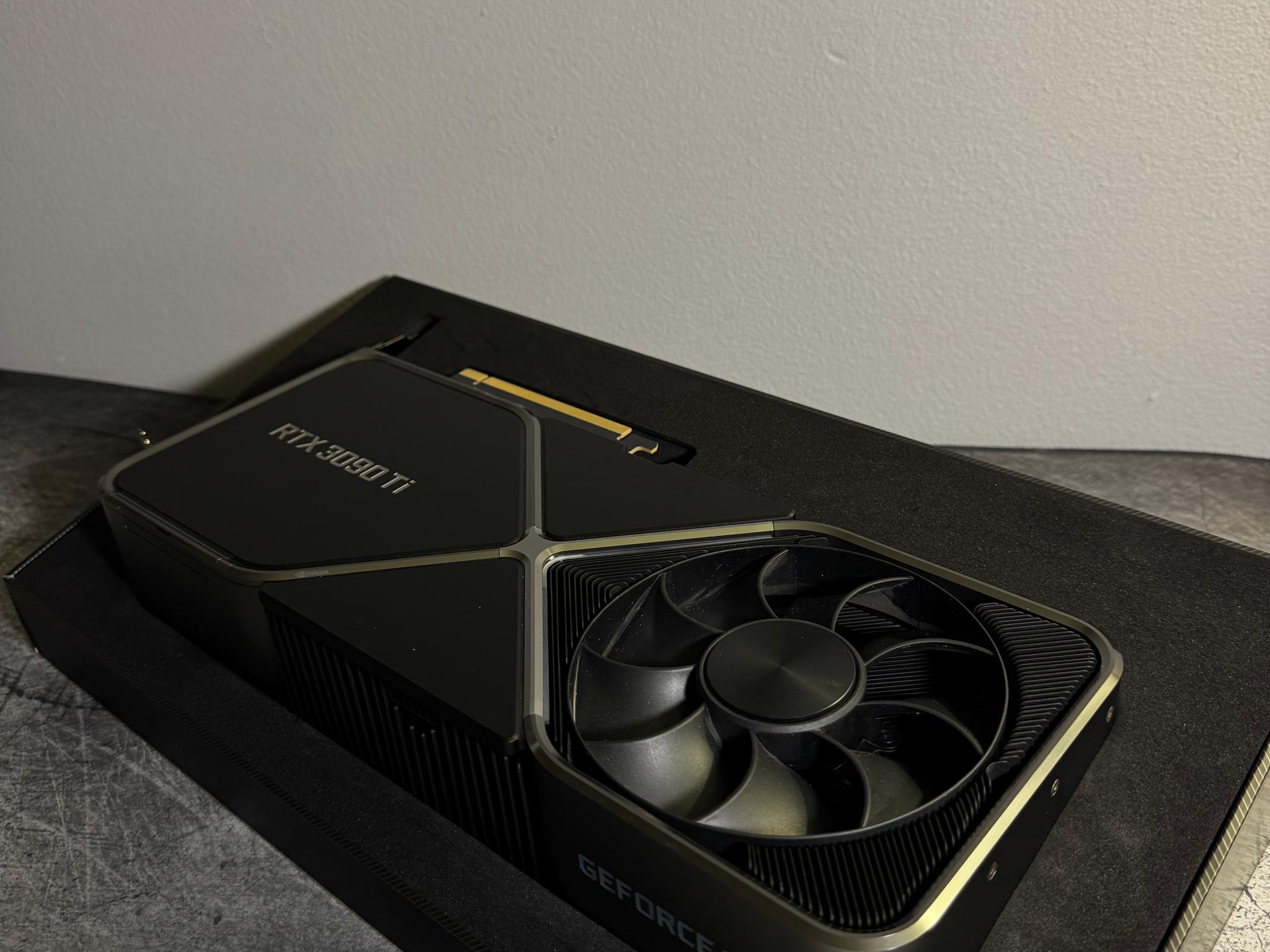 NVIDIA GeForce RTX 3090 Ti - Image 4