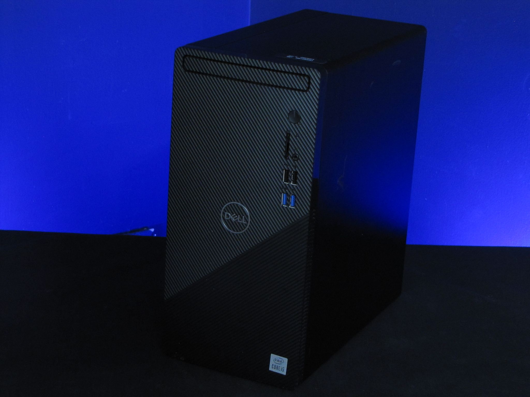 Dell Inspiron Gaming desktop, i5-10400, Quadro P2200 5GB, 16GB DDR4, 500GB SSD, Windows 11