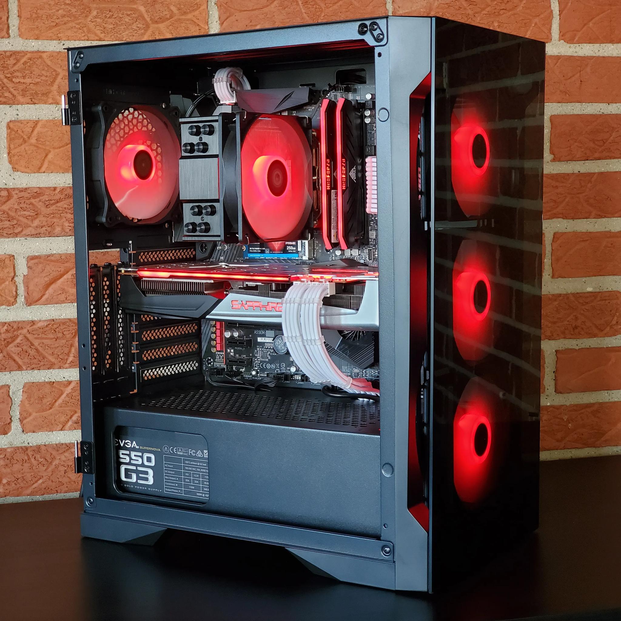 GAMING PC // RX 5700XT // RYZEN 5 // 16GB RAM