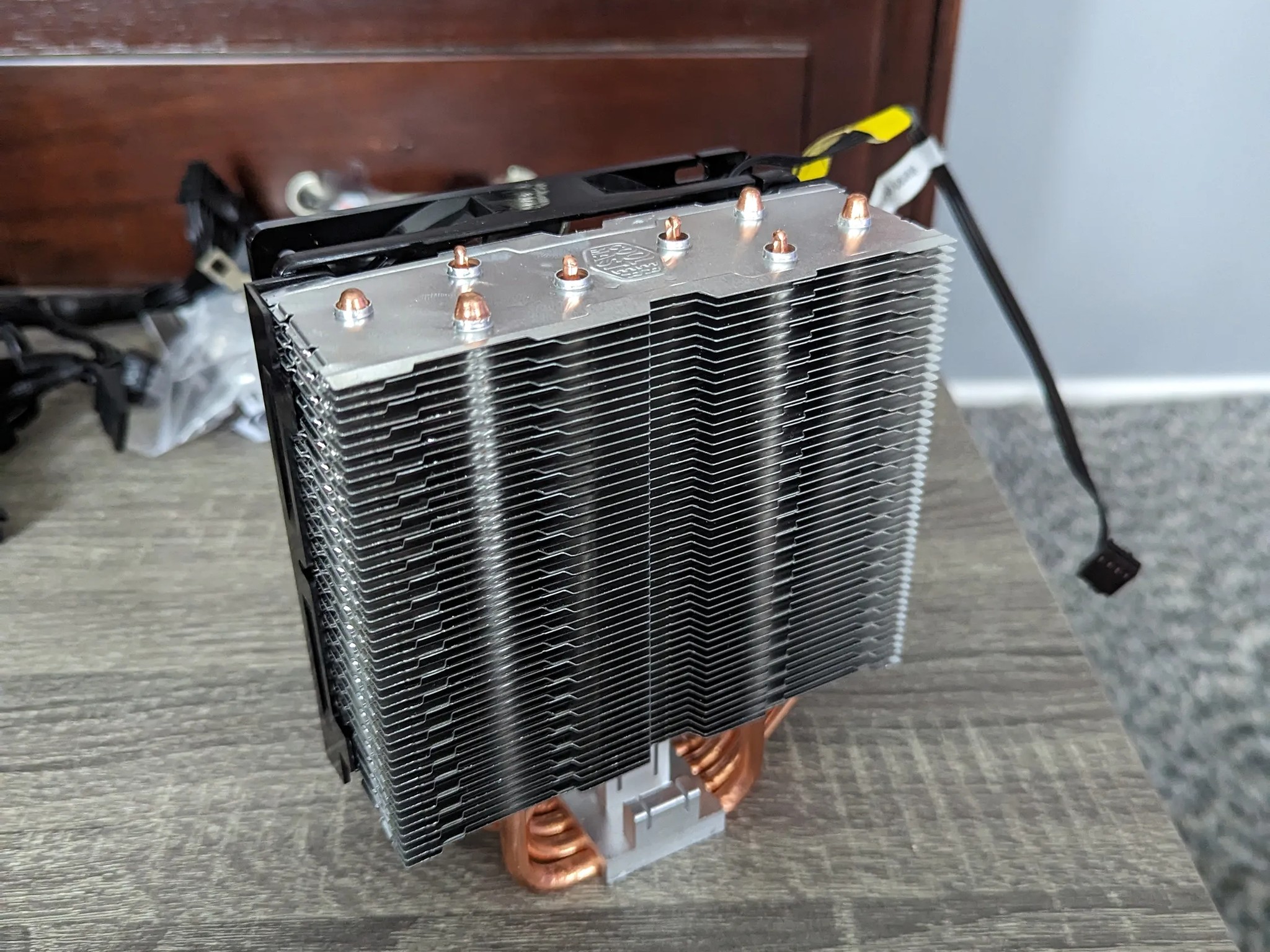 Cooler Master Hyper T4