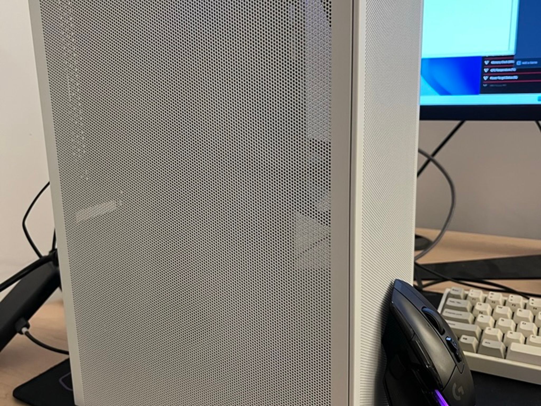 GeForce RTX 3060 Ti Custom Gaming PC - Core i3-12100F, 16GB RAM