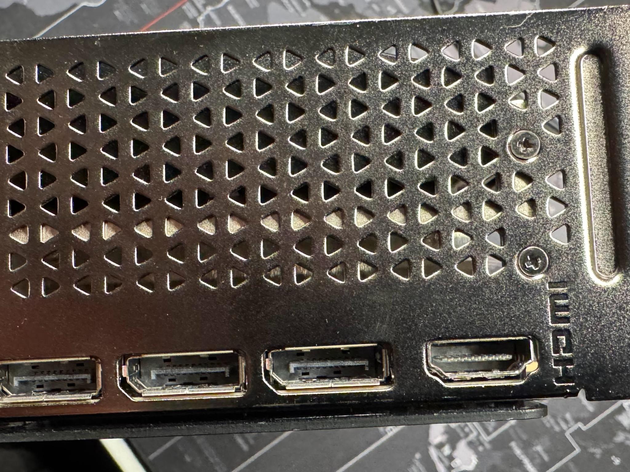 PNY GeForce RTX 5070 Ti OC Triple Fan