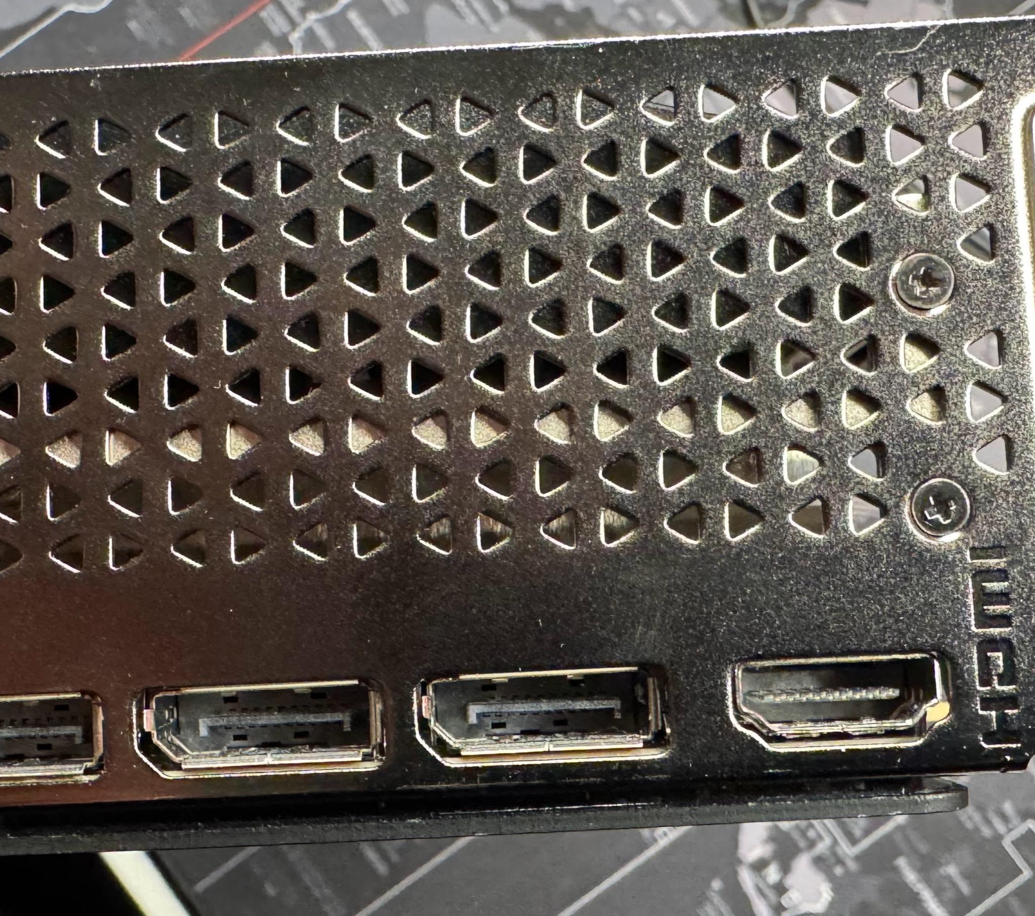 PNY GeForce RTX 5070 Ti OC Triple Fan