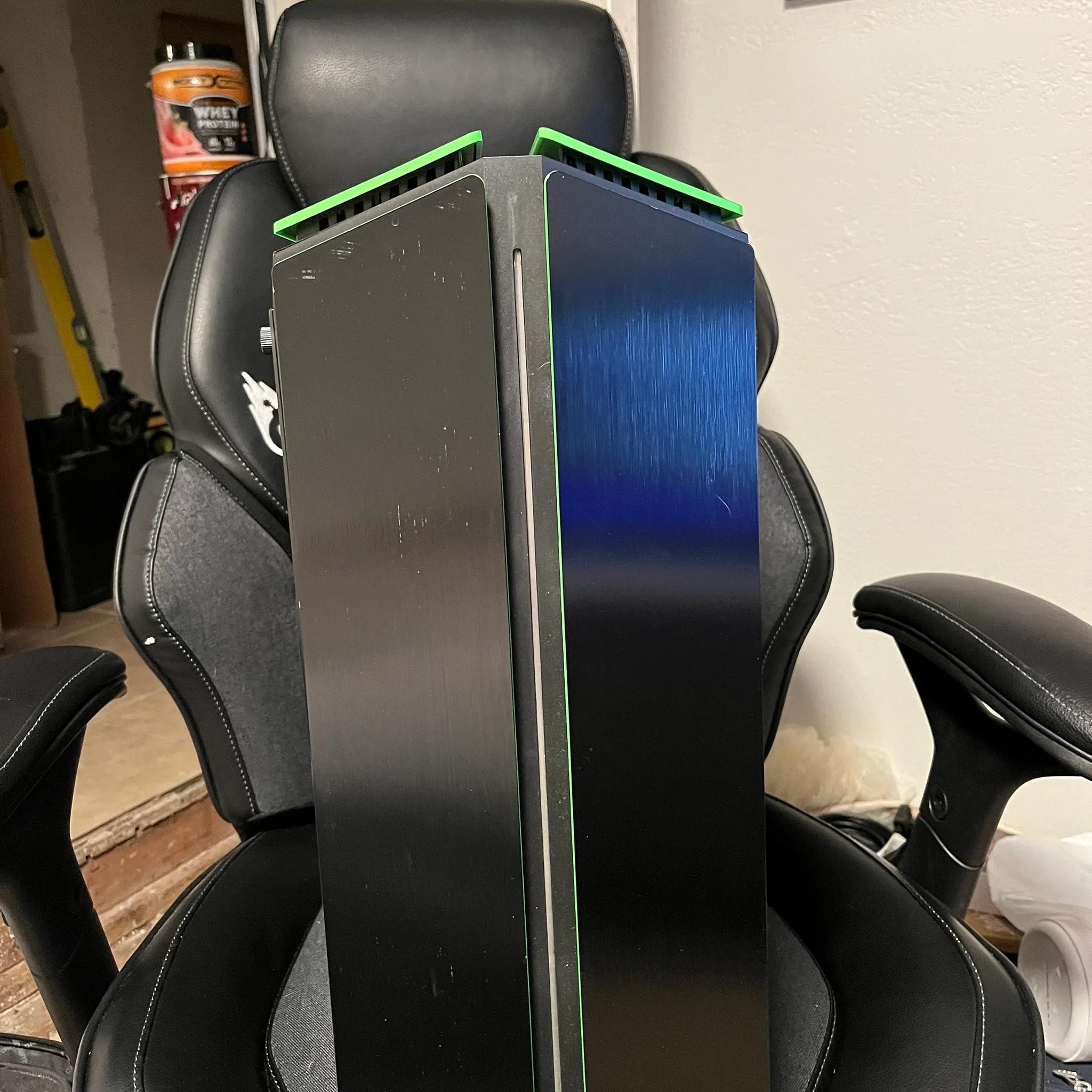 Gaming PC MSI GTX 1080 Intel i7 8700k Black and Green Full Tower 