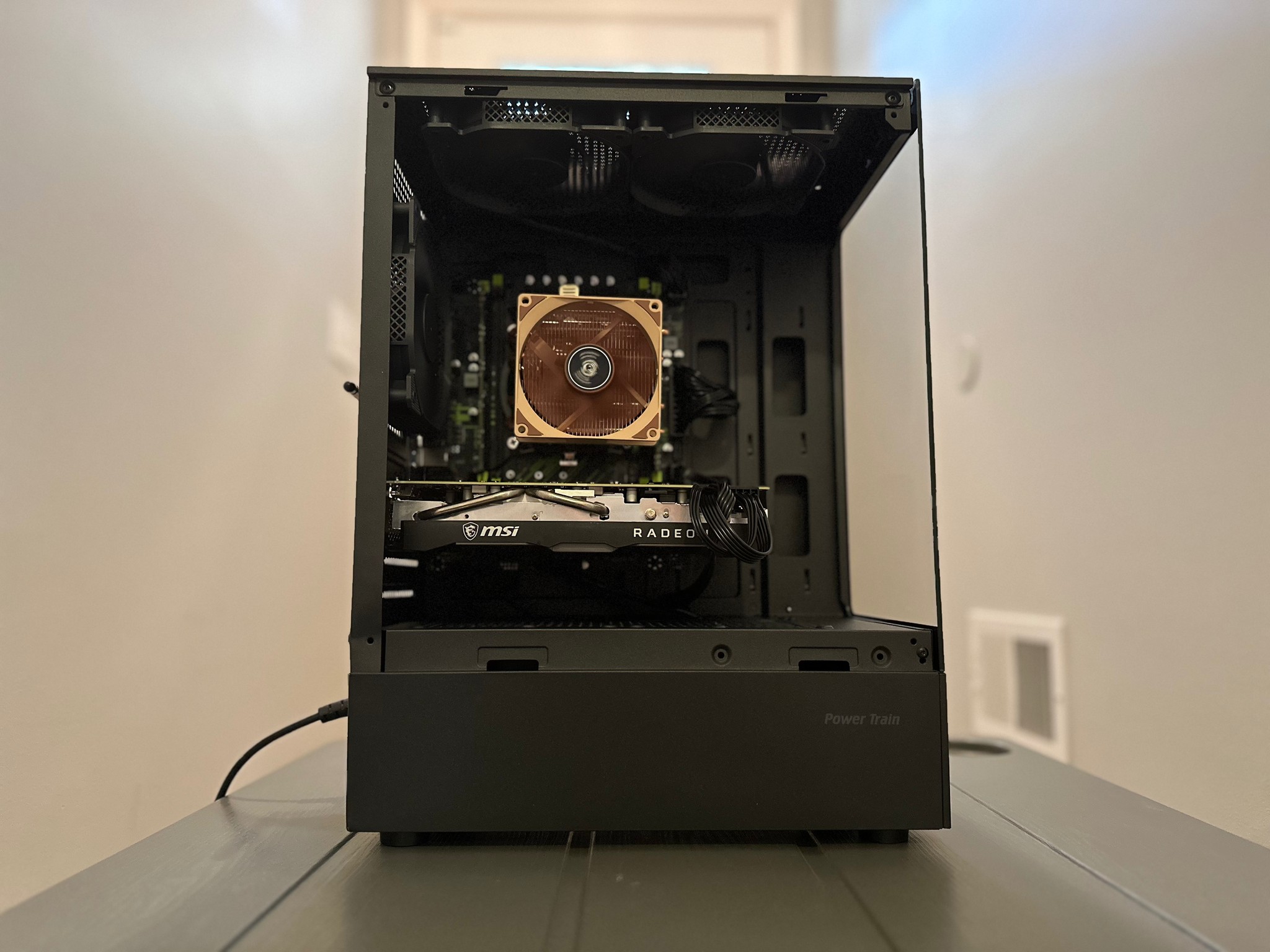 ⚫️🐜| RX 5700, Core i7, 32gb DDR4, WiFi Equipped Streaming/Gaming PC