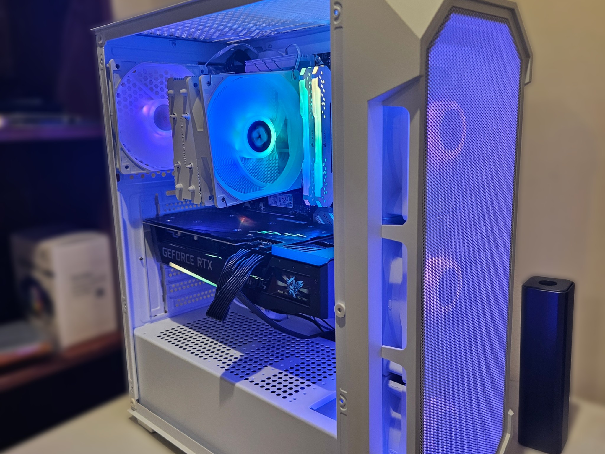 ⛄ White Custom Gaming PC ⛄| Ryzen 5 5600X | AORUS 3070 LED | 16GB DDR4 | 512GB | 1440P GAMING