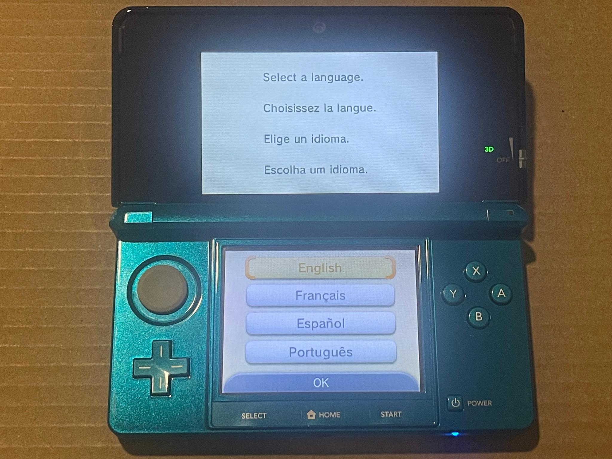 Used, Nintendo 3DS, Aqua Blue, + Games