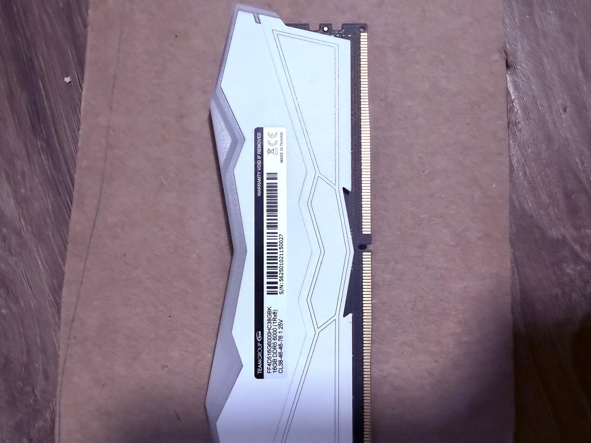 T-Force Delta RGB DDR5 16gb cl 38 6000mhz