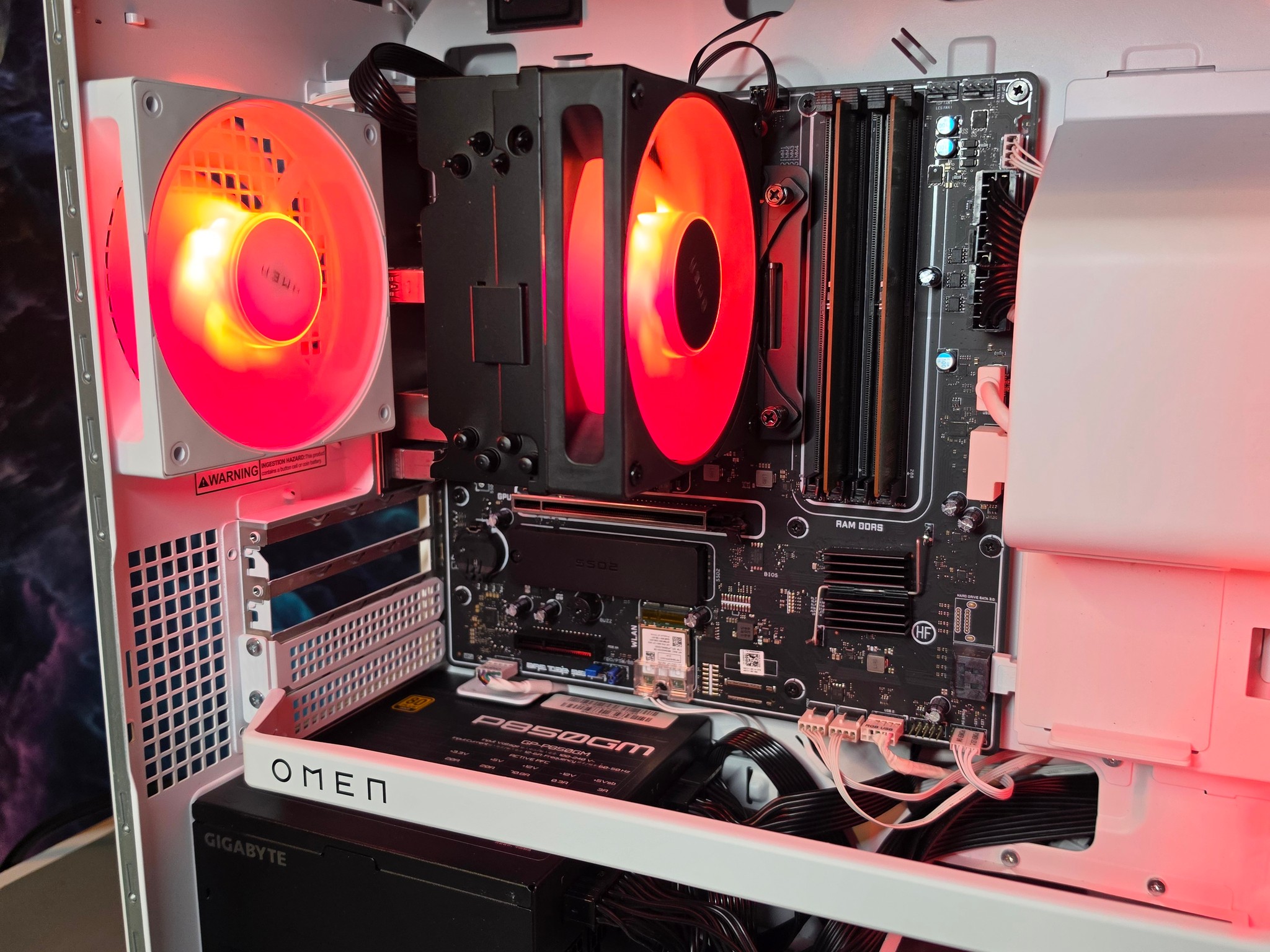 NO GPU - Ryzen 8700g + 16gb DDR5 Barebones System #83