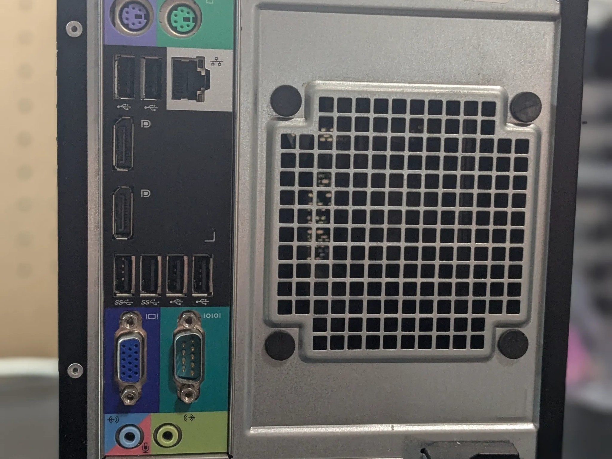 Scratch and Dent | 60 FPS Fortnite | Xeon E3 (Similar to i7-2600S), 16GB RAM, 256GB SSD, Win10, WiFi