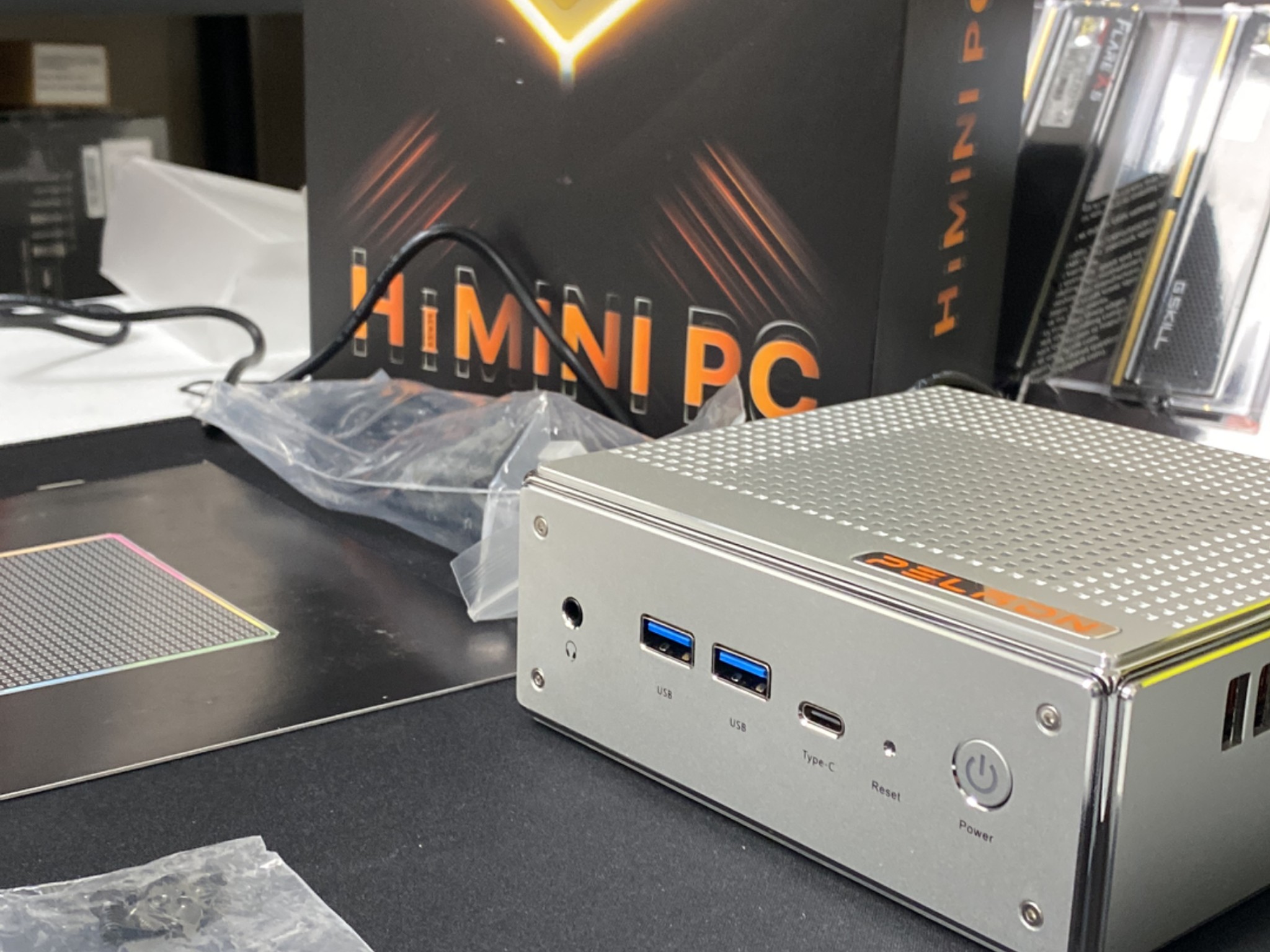 Super Christmas Gift - Ryzen 7 / 16GB DDR5 /512 NVME Mini- PC