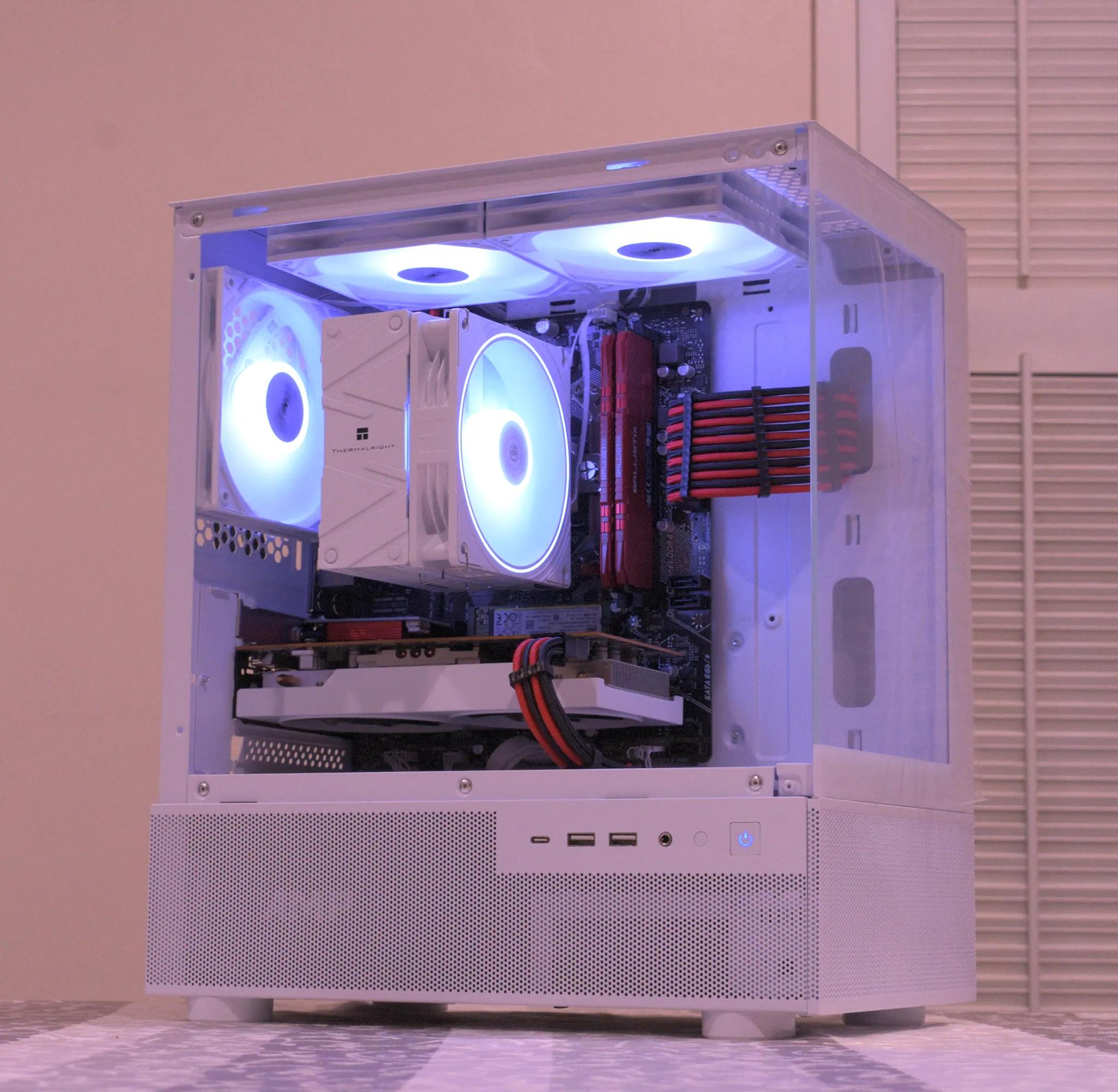 1080p Beast | Ryzen 5 3600 | RX 6600 8GB | 32GB DDR4 | 1TB nVME SSD | 1080p White/Red Gaming PC RGB