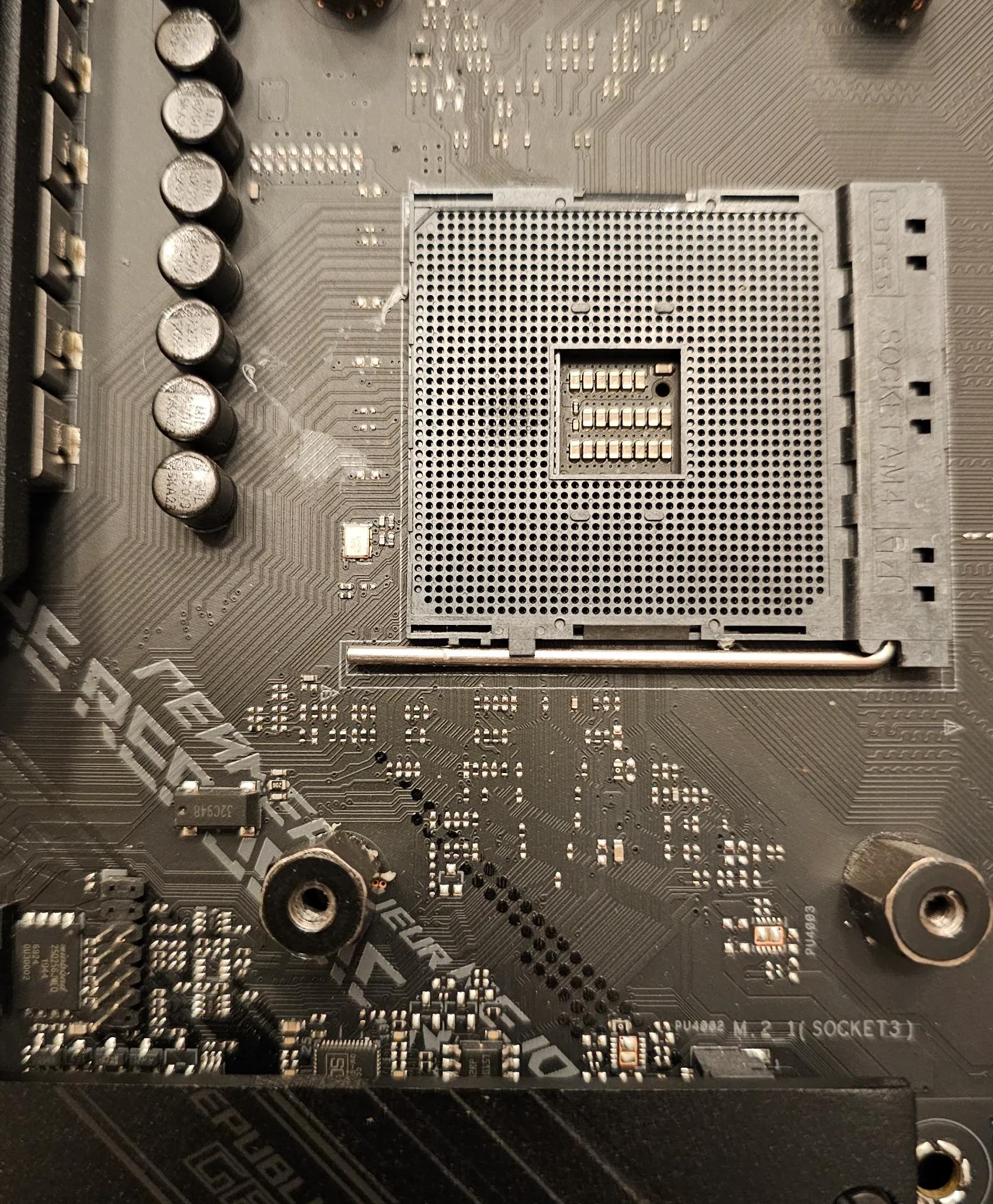 Ryzen 5600x w/ Asus ROG B550-F Gaming WIFI MOBO+32GB DDR4 3600 RAM+Hyper 212 EVO RGB Cooler+500G SSD