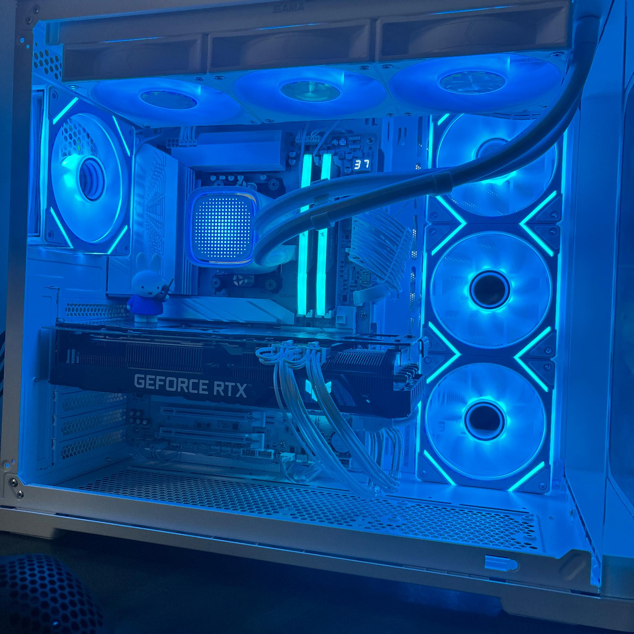 Custom Gaming PC Build