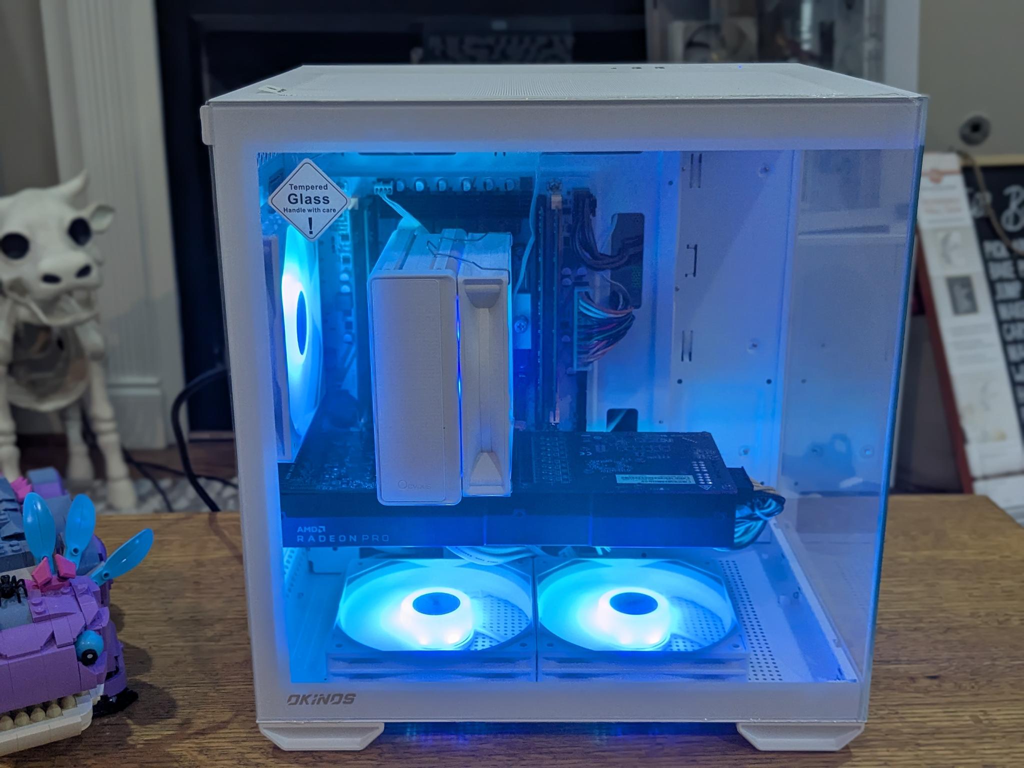 Workstation Gamer | 8 Core Xeon (same as i7), 32GB RAM, 8GB AMD W5700, 512GB SSD, Win11