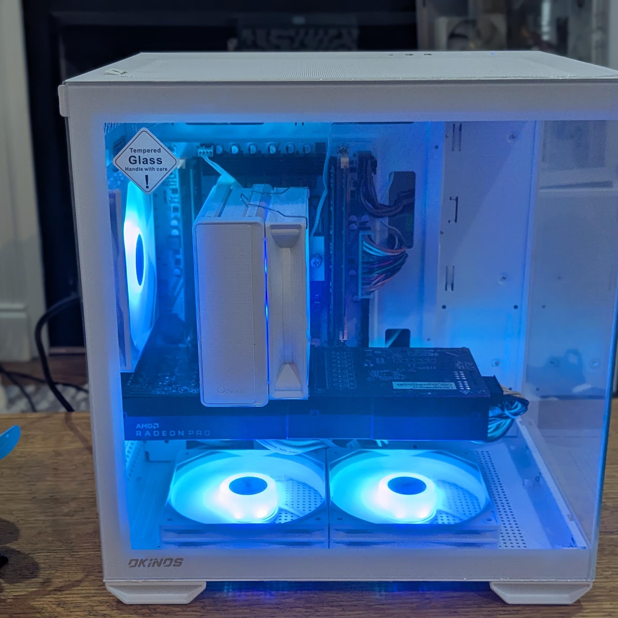Workstation Gamer | 8 Core Xeon (same as i7), 32GB RAM, 8GB AMD W5700, 512GB SSD, Win11