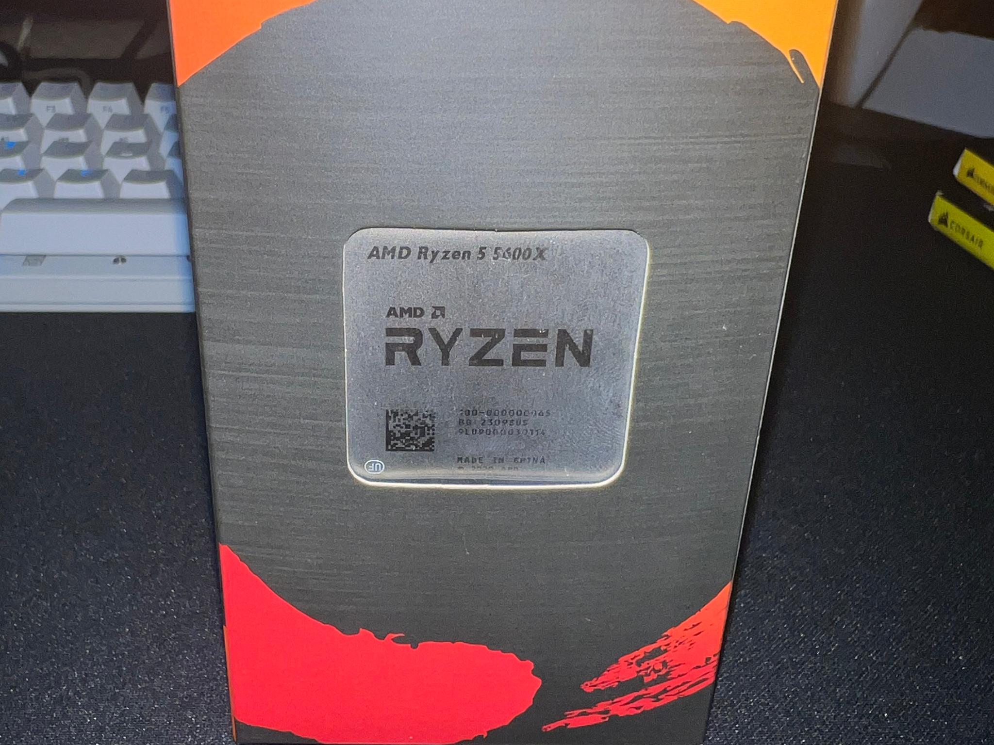 AMD Ryzen 5 5600X 6-core and 12-wire unlocked desktop processor Wraith Stealth Cooler (No paste)