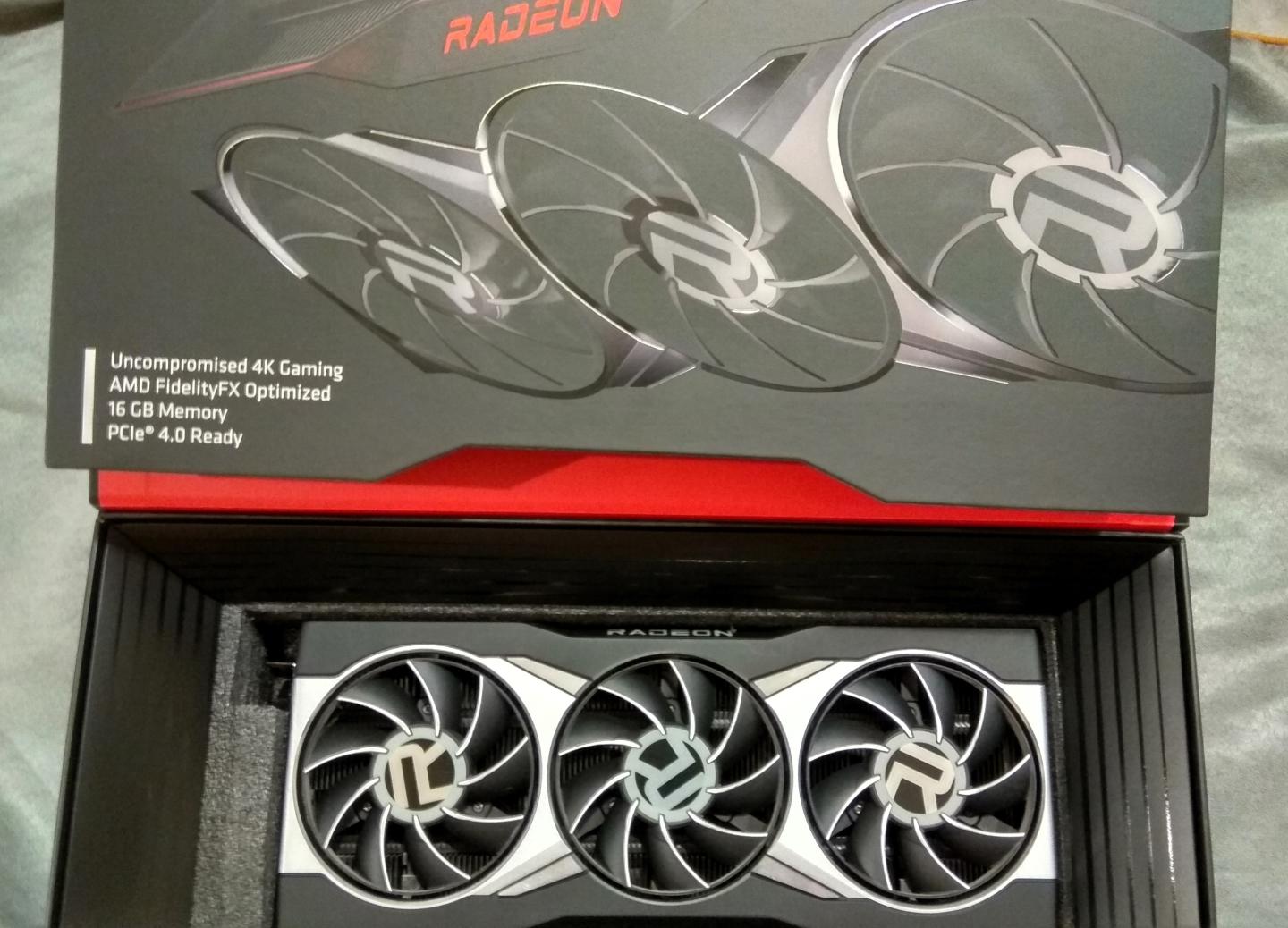 AMD Radeon RX 6900 XT