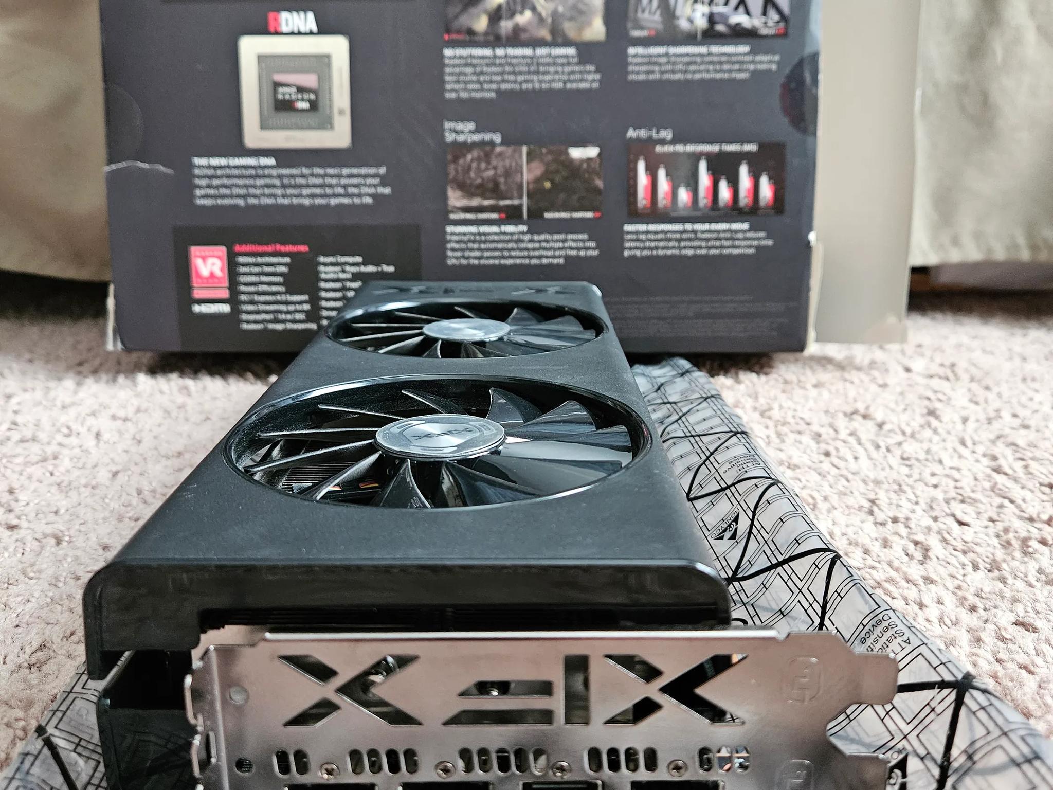 XFX 5700/5700XT, dual bios that has been flashed to run as 5700XT