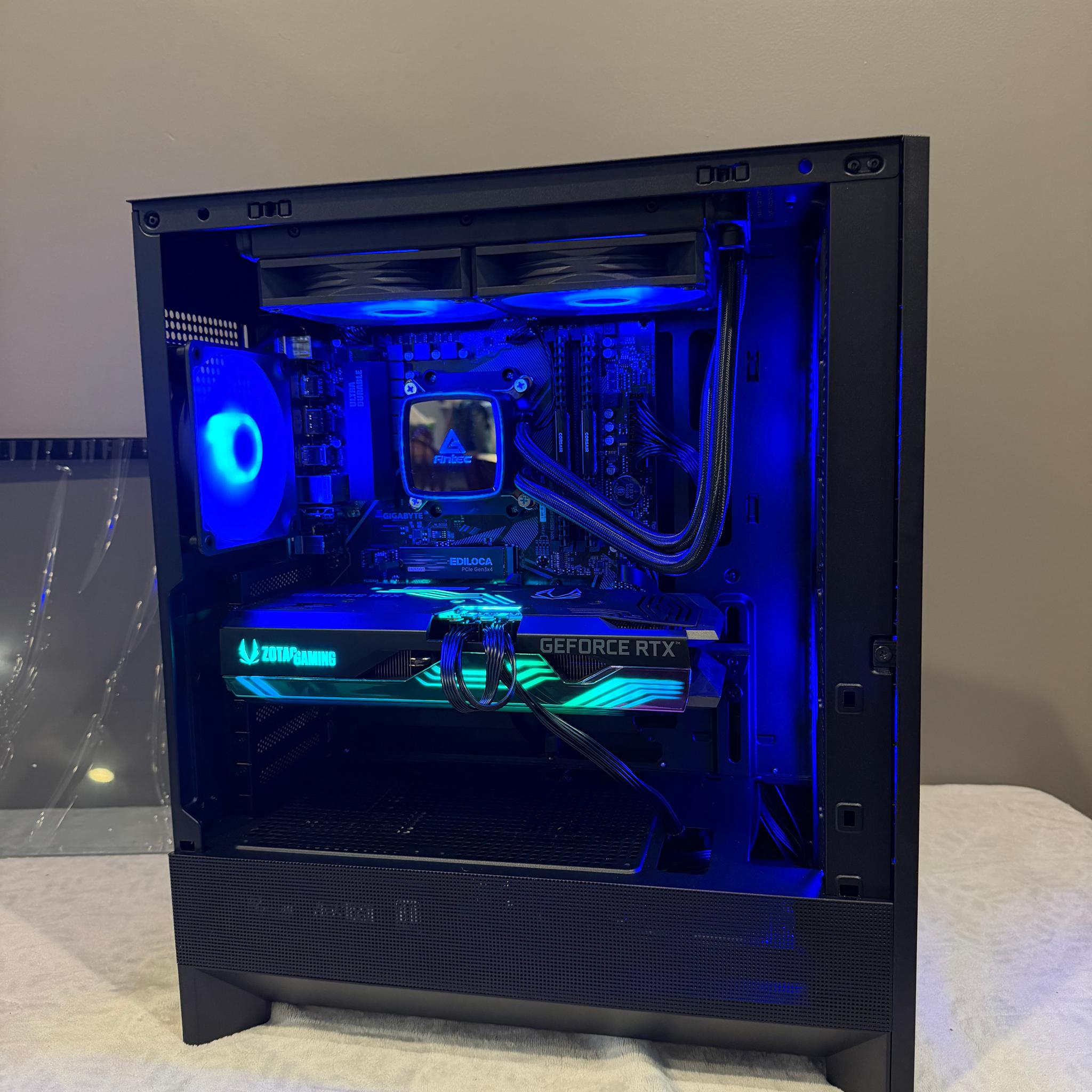 GeForce RTX 3070 Custom Gaming PC - Ryzen 5 5500
