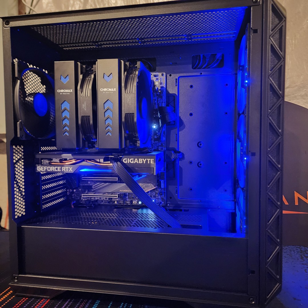 Nvidia RTX 3060 Ti / i7-10700K / 16GB DDR4 RAM / 1TB NVMe | Jawa