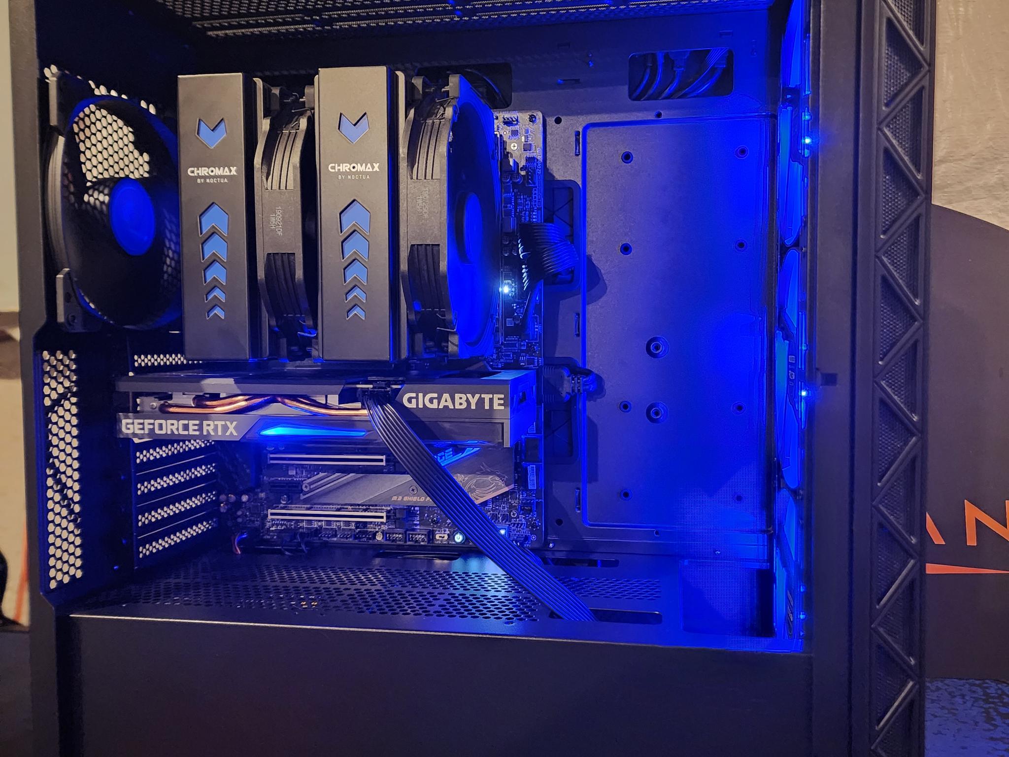 Nvidia RTX 3060 Ti / i7-10700K / 16GB DDR4 RAM / 1TB NVMe