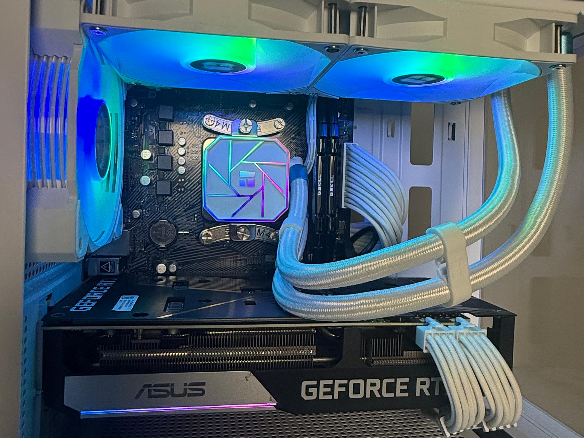 1440p High FPS White🔸RTX 3070🔸 240mm Aio Water Cooler