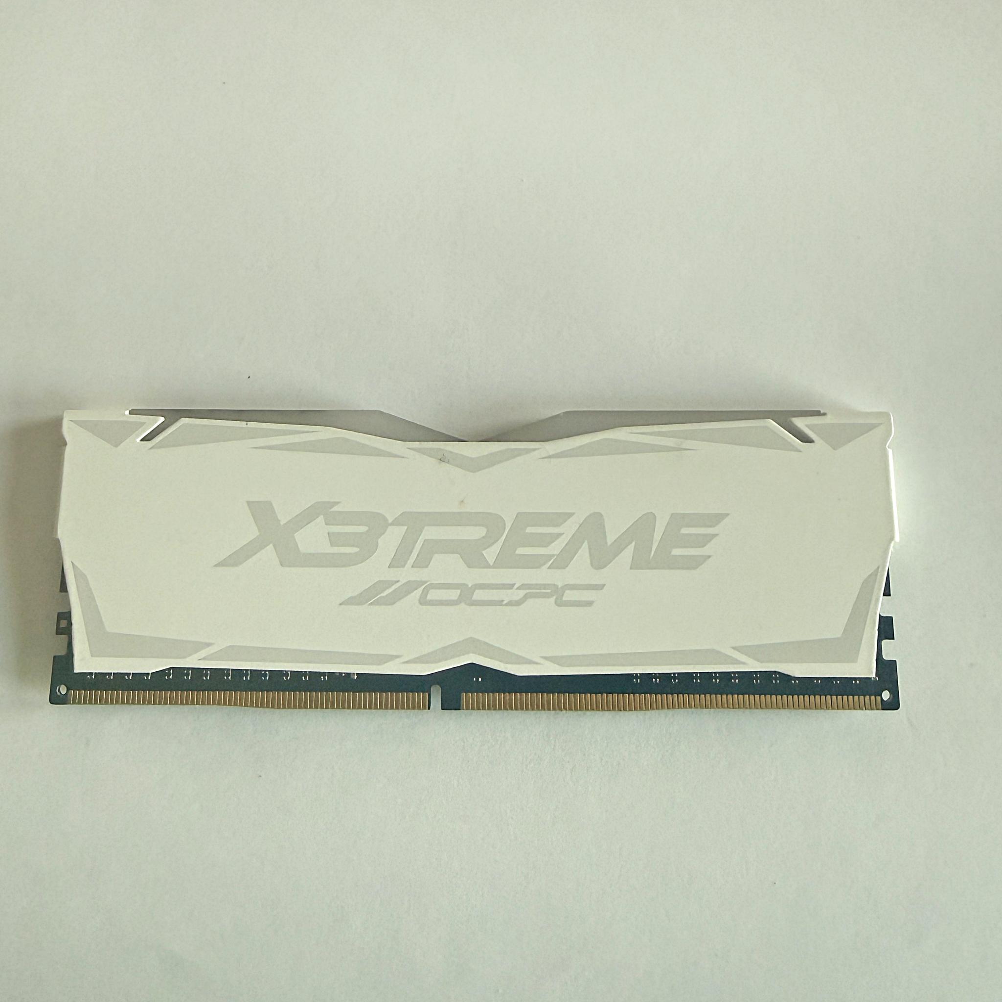 8GB OCPC X3 RGB DDR4 3200 WHITE