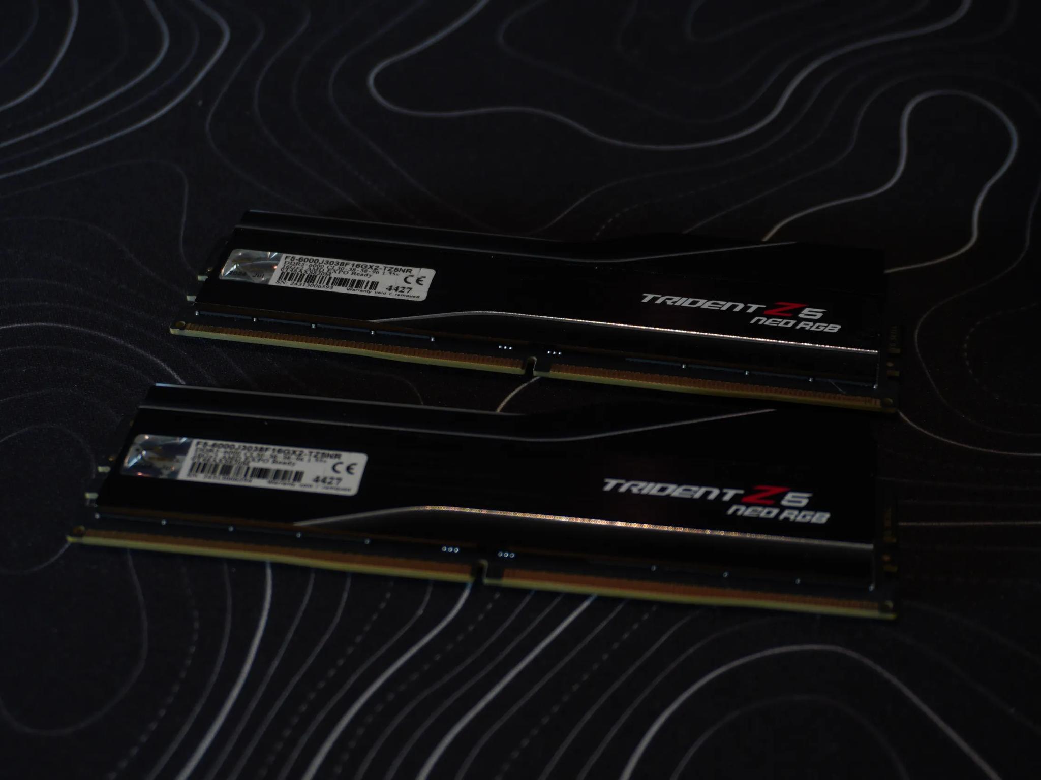 32GB DDR5 6000 MHz CL30 G.SKILL Trident Z5 Neo RGB Series