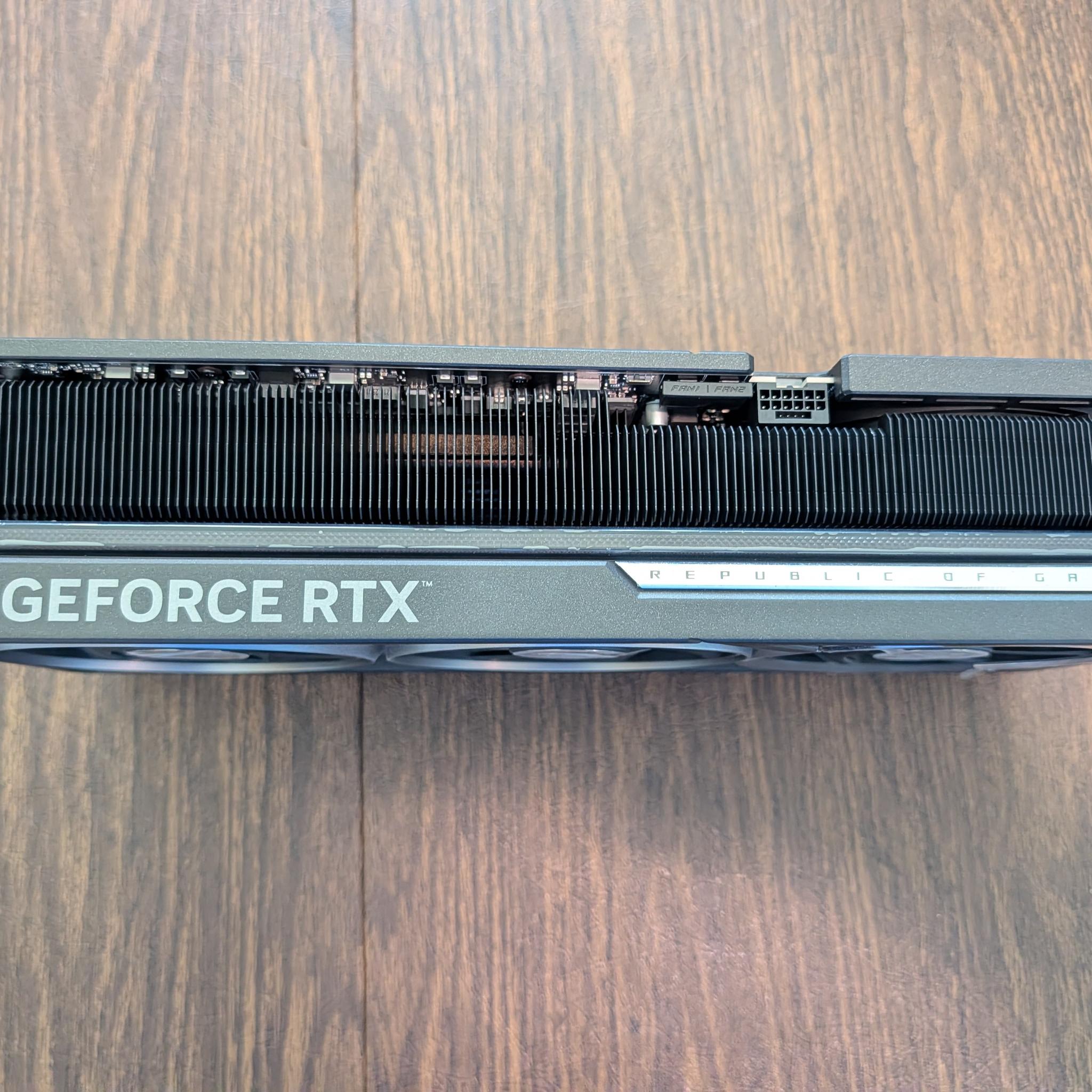 ASUS ROG Astral RTX 5090 OC Edition 32GB GDDR7 - LIKE NEW PRESTINE CONDITION