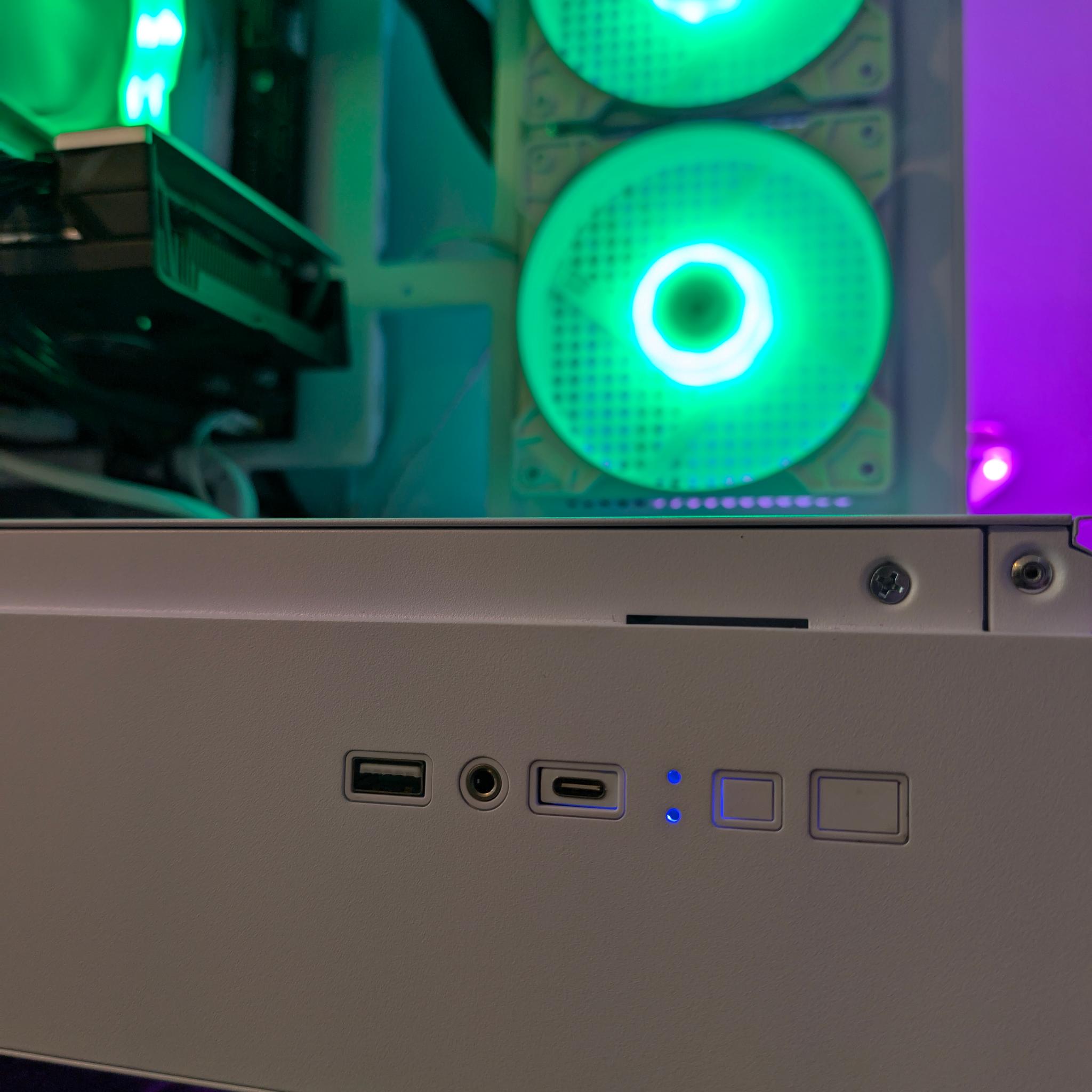 Ryzen 5 2600X | RX 580 8GB | 16GB RAM | Entry Level Gaming PC