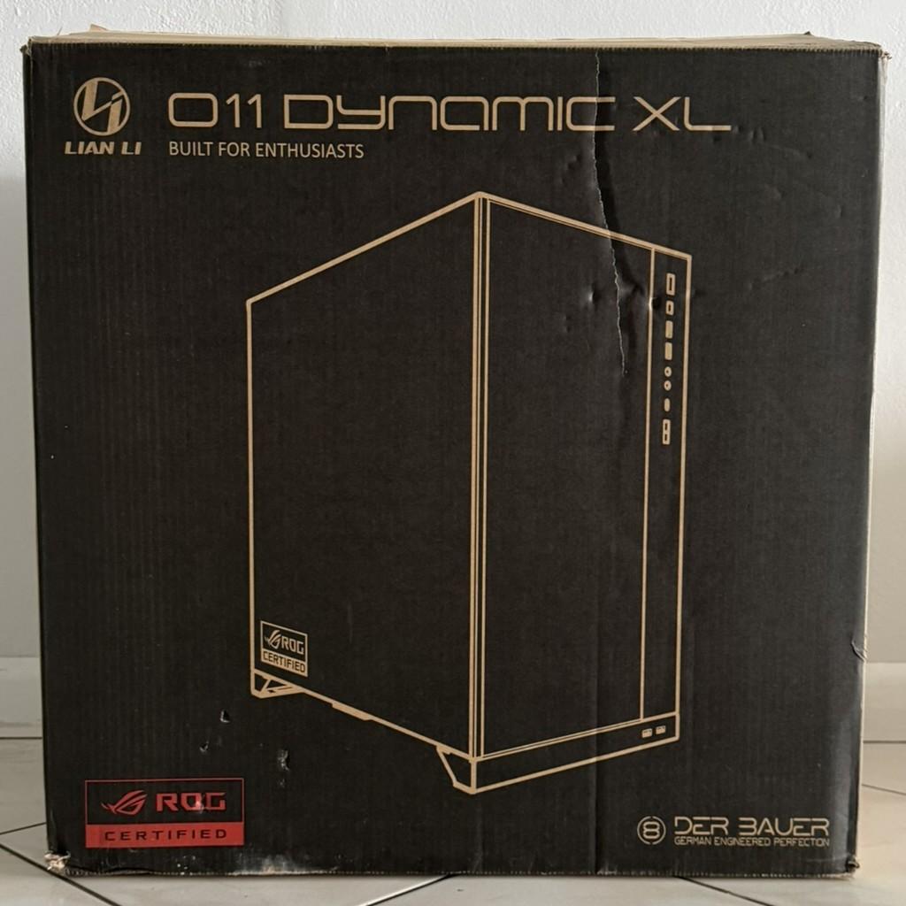Lian Li O11D XL Tempered Glass ATX Tower Case - Silver