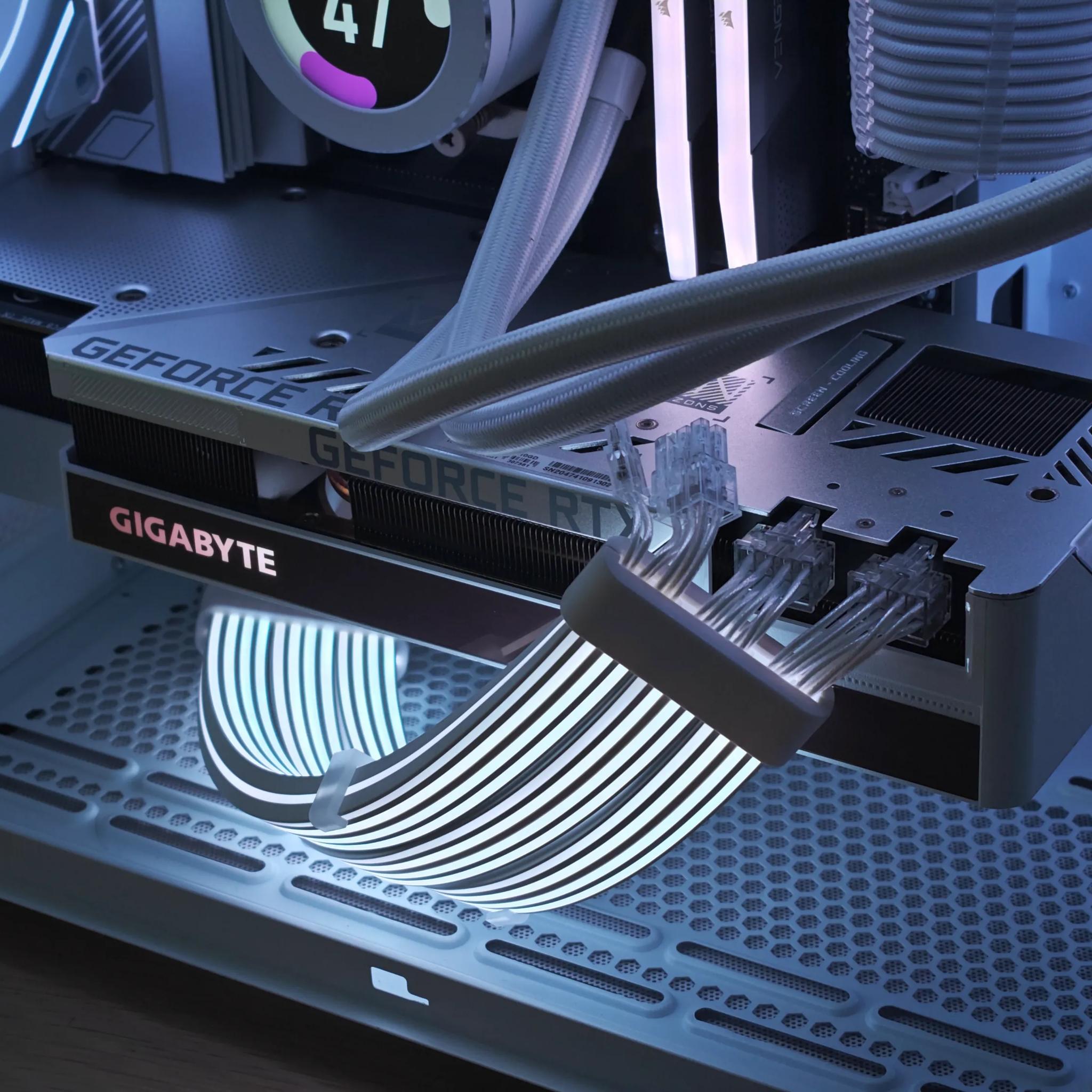 RTX 3080, Ryzen 7 7800X3D, 32GB DDR5, Customizable 2.1" LCD | 1440P/4K Gaming PC