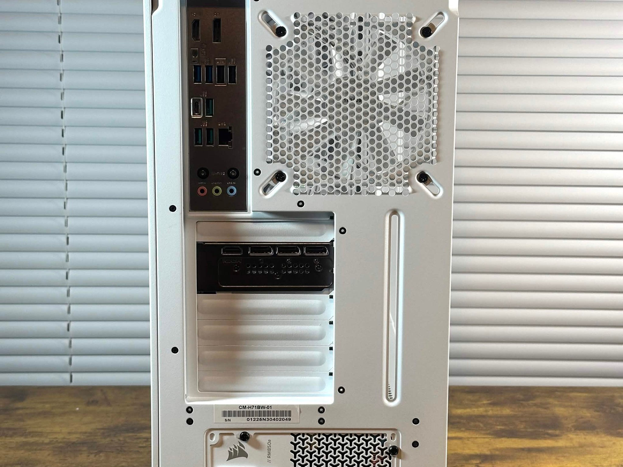 RTX 5070 12GB | Ryzen 7 7700X | 32GB DDR5 | 4TB Storage | Win11 | WIFI | 1440P White Gaming PC