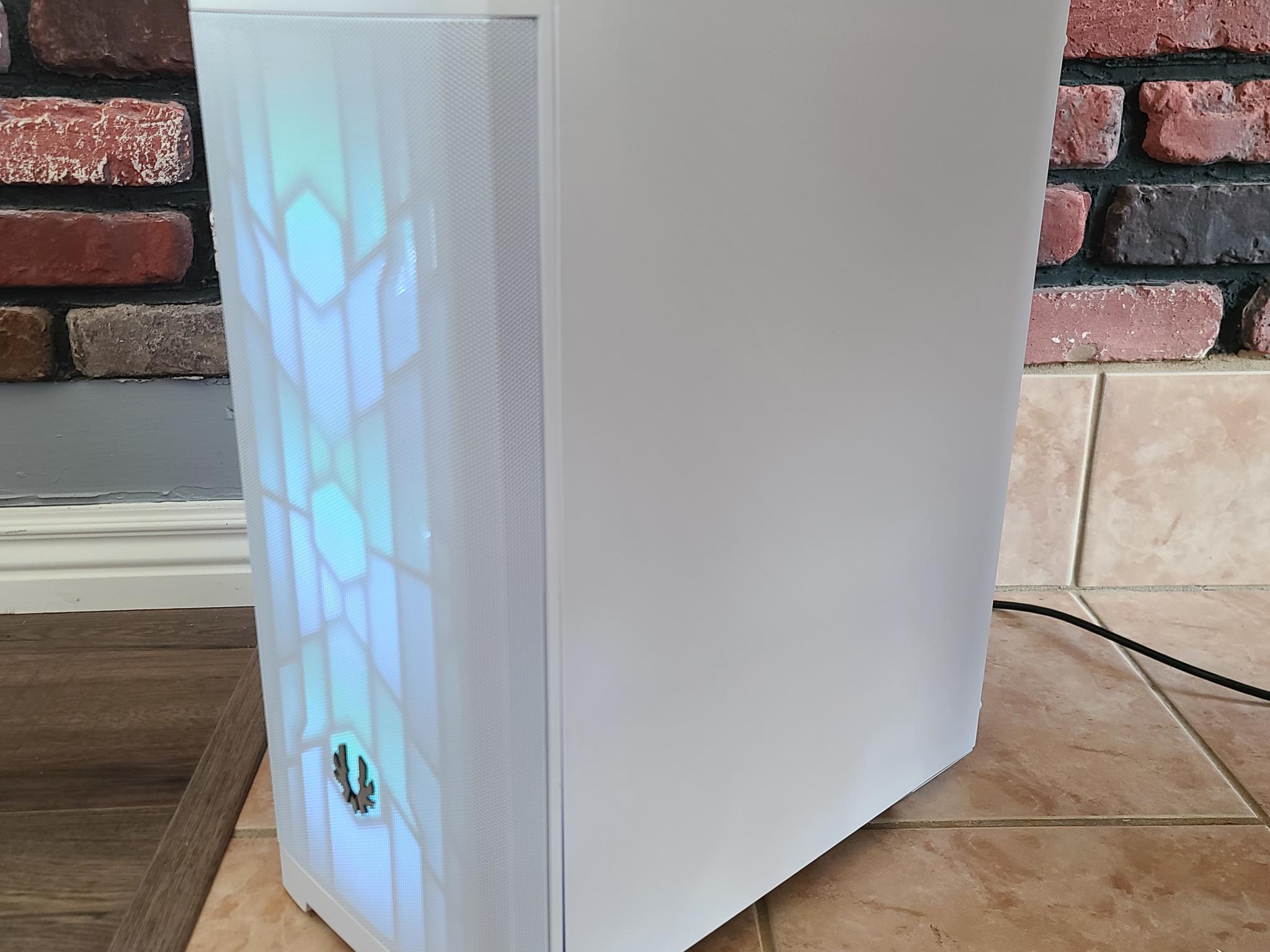 Ryzen 5 7600x, RX 6800 Gaming PC