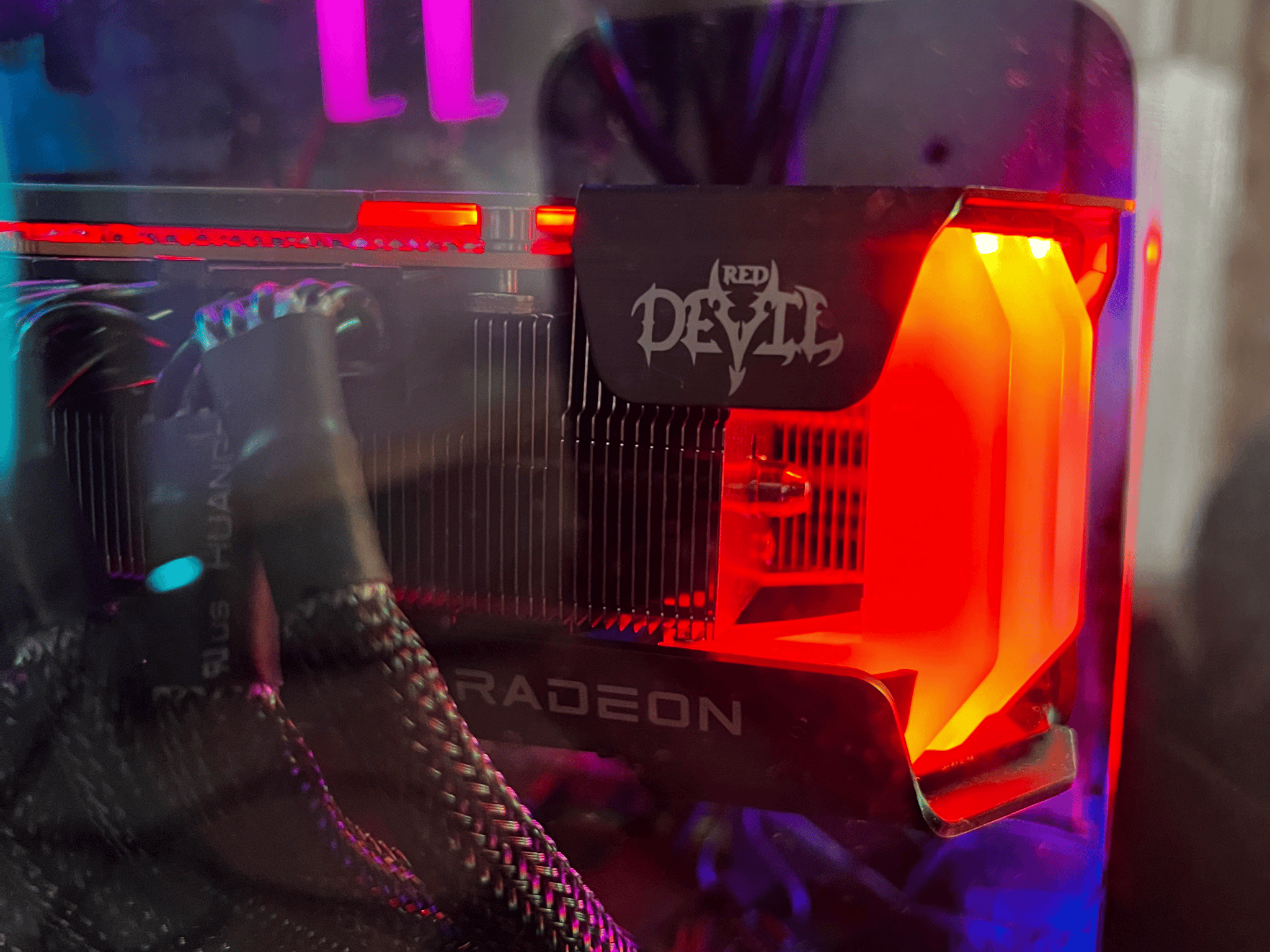 INSANE DISCOUNT! 6900xt Ryzen 7 5700x build